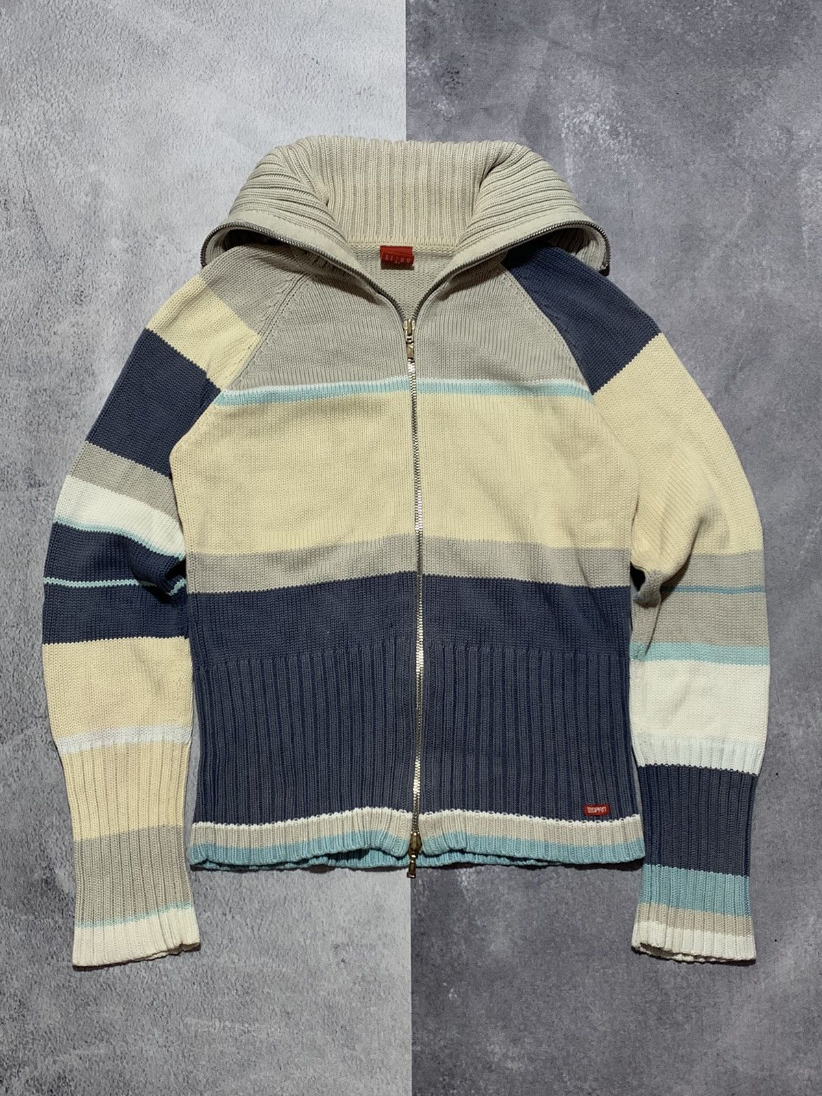 Japanese Brand × Vintage Vintage Y2K Japanese zip up sweater streetwear size M Size M / US 6-8 / IT 42-44 - 1 Thumbnail