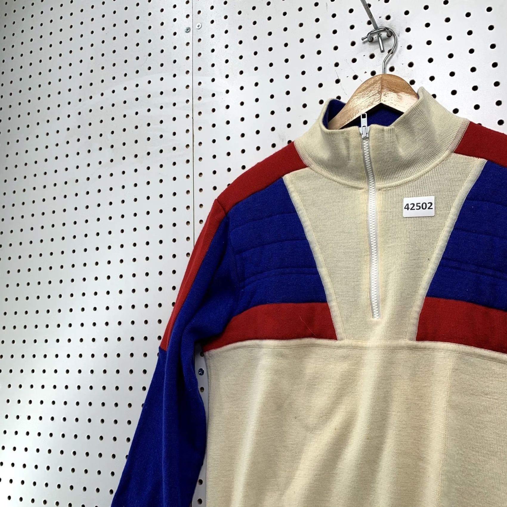 Obermeyer Vintage Obermeyer Sweater Mens Large Cream Red Blue Wool Blend Knit Pullover Size US L / EU 52-54 / 3 - 7 Thumbnail