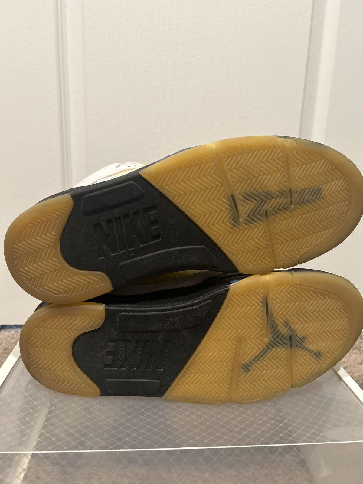 A Ma Maniere × Jordan Brand A Ma Maniere x Air Jordan 5 Dawn Size US 13 / EU 46 - 11 Thumbnail