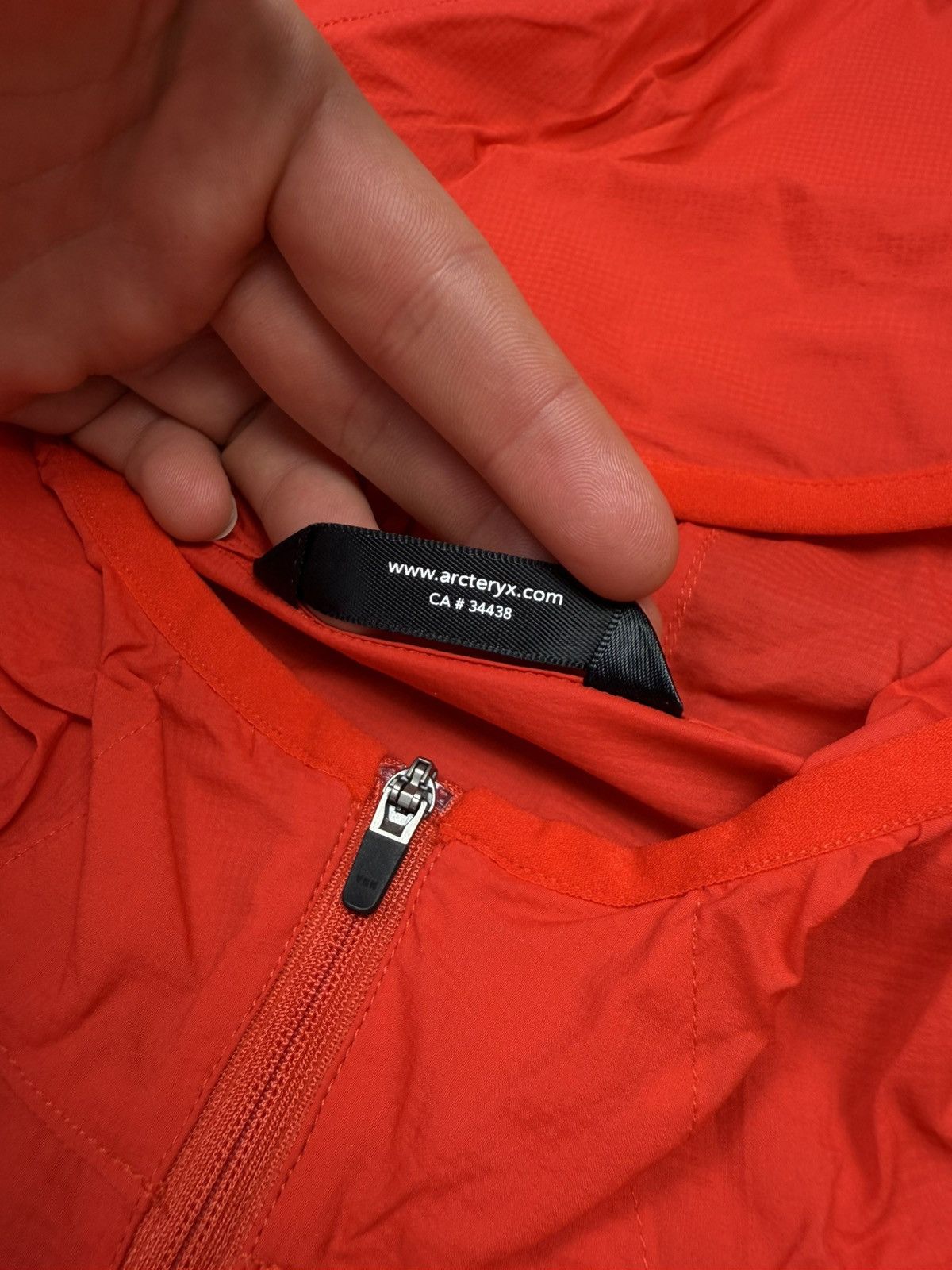 Arc'teryx Arc’teryx Endorphin Incendo Hoody Light Jacket men’s XL BNWT Size US XL / EU 56 / 4 - 16 Thumbnail