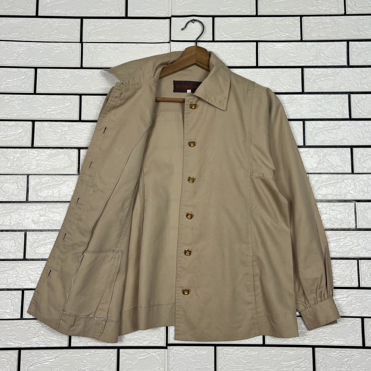 Yves Saint Laurent Vintage 90s YVES SAINT LAUREN Button Shirt Jacket #4049-C184 Size S / US 4 / IT 40 - 8 Thumbnail