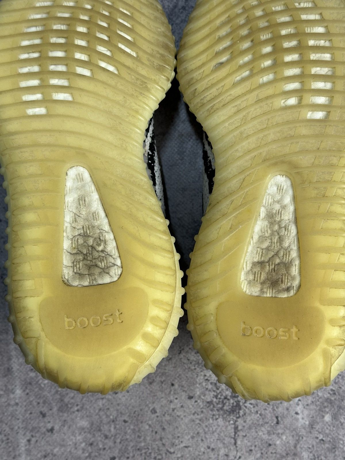Adidas × Vintage × Yeezy Vintage Adidas Yeezy 350 V2 Zebra Y2K Archival Kanye West Size US 7 / EU 40 - 9 Thumbnail
