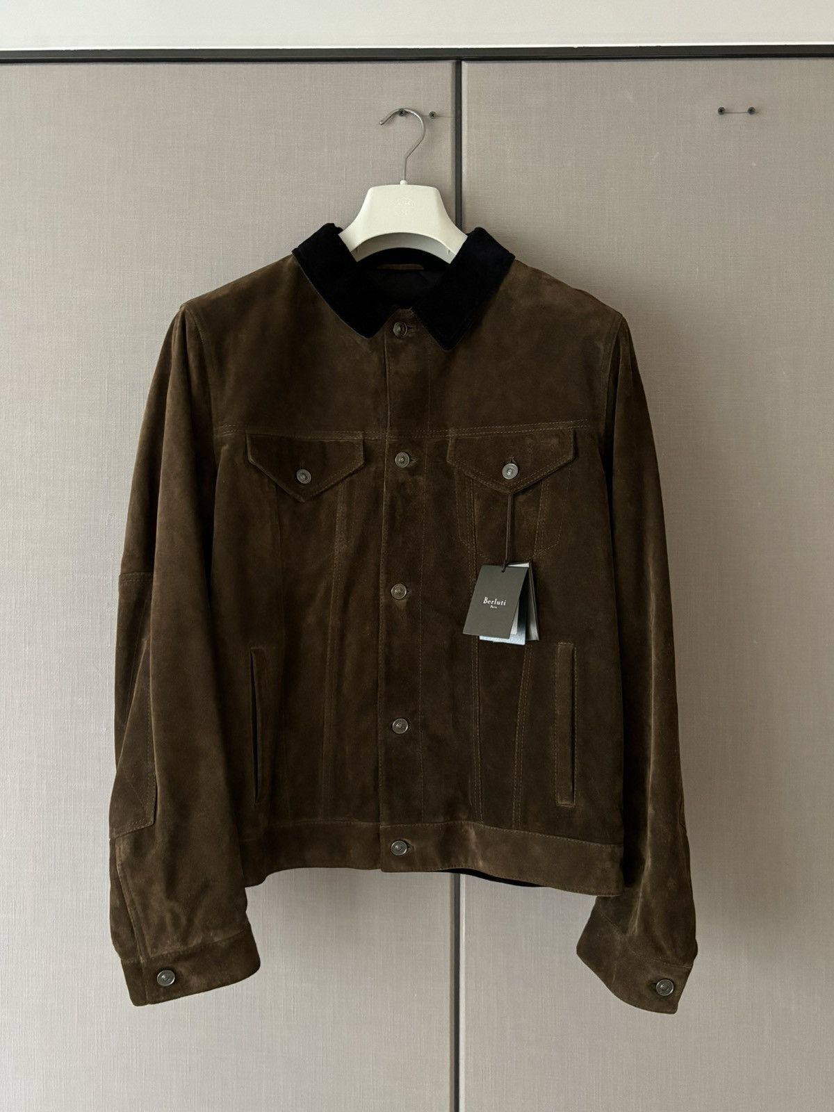 Berluti FW17 Brown Suede jacket with corduroy collar Size US XL / EU 56 / 4 - 1 Thumbnail