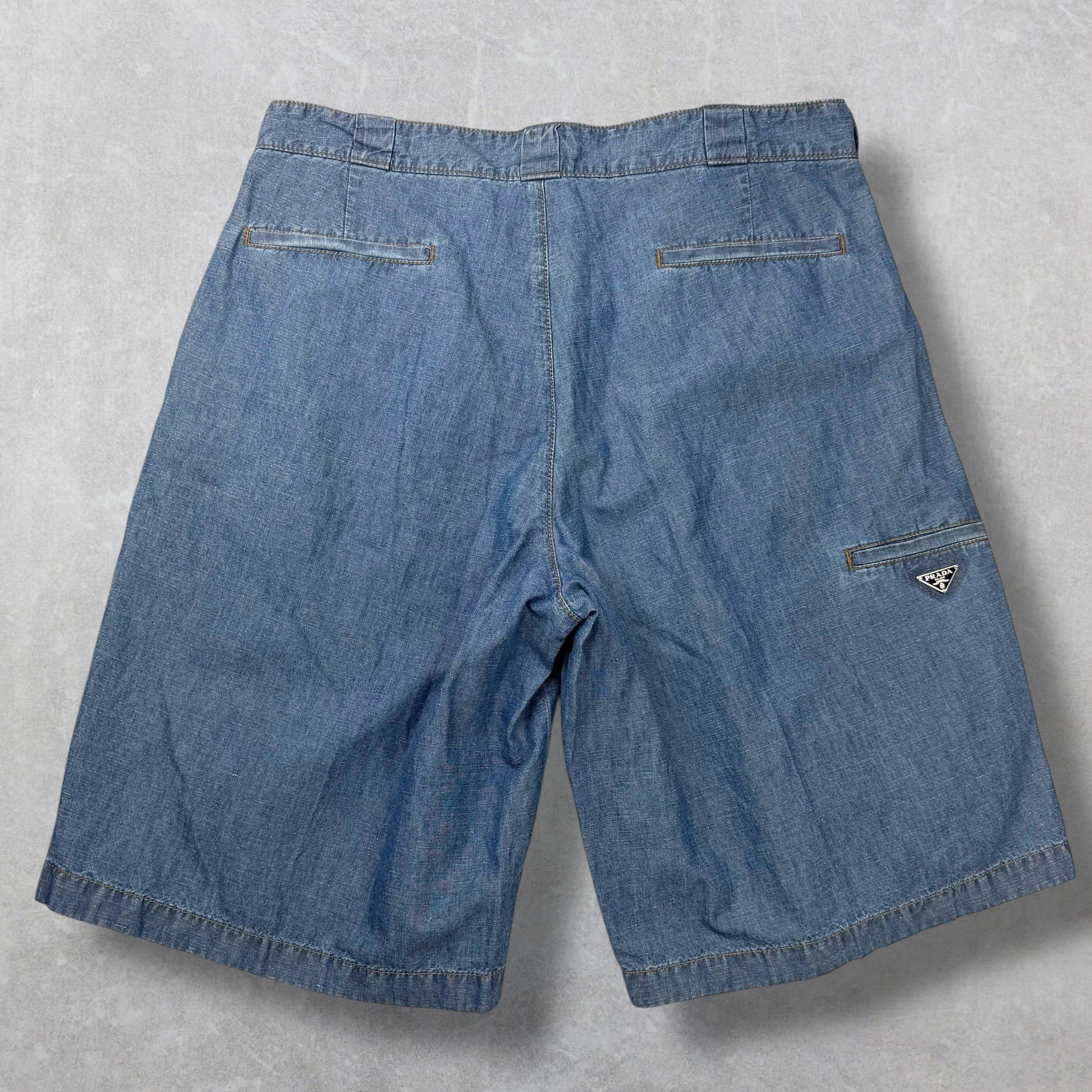 Prada Prada Triangle Logo Plate Denim Bermuda Shorts 52 (36) Size US 36 / EU 52 - 2 Thumbnail