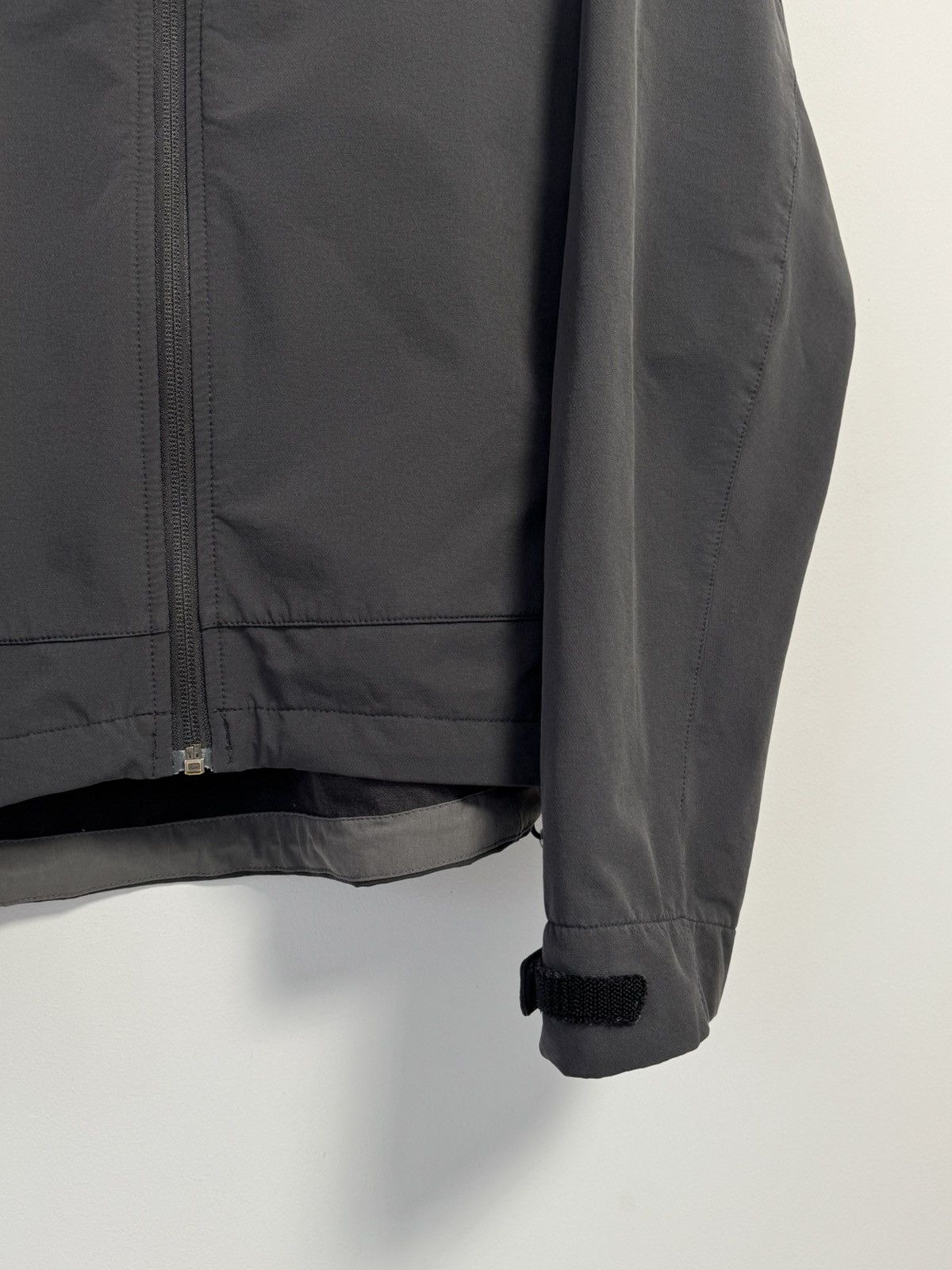Salomon Salomon Men's Hoodie Polyamide with Elastane, Nylon Full Zip Size US L / EU 52-54 / 3 - 4 Thumbnail