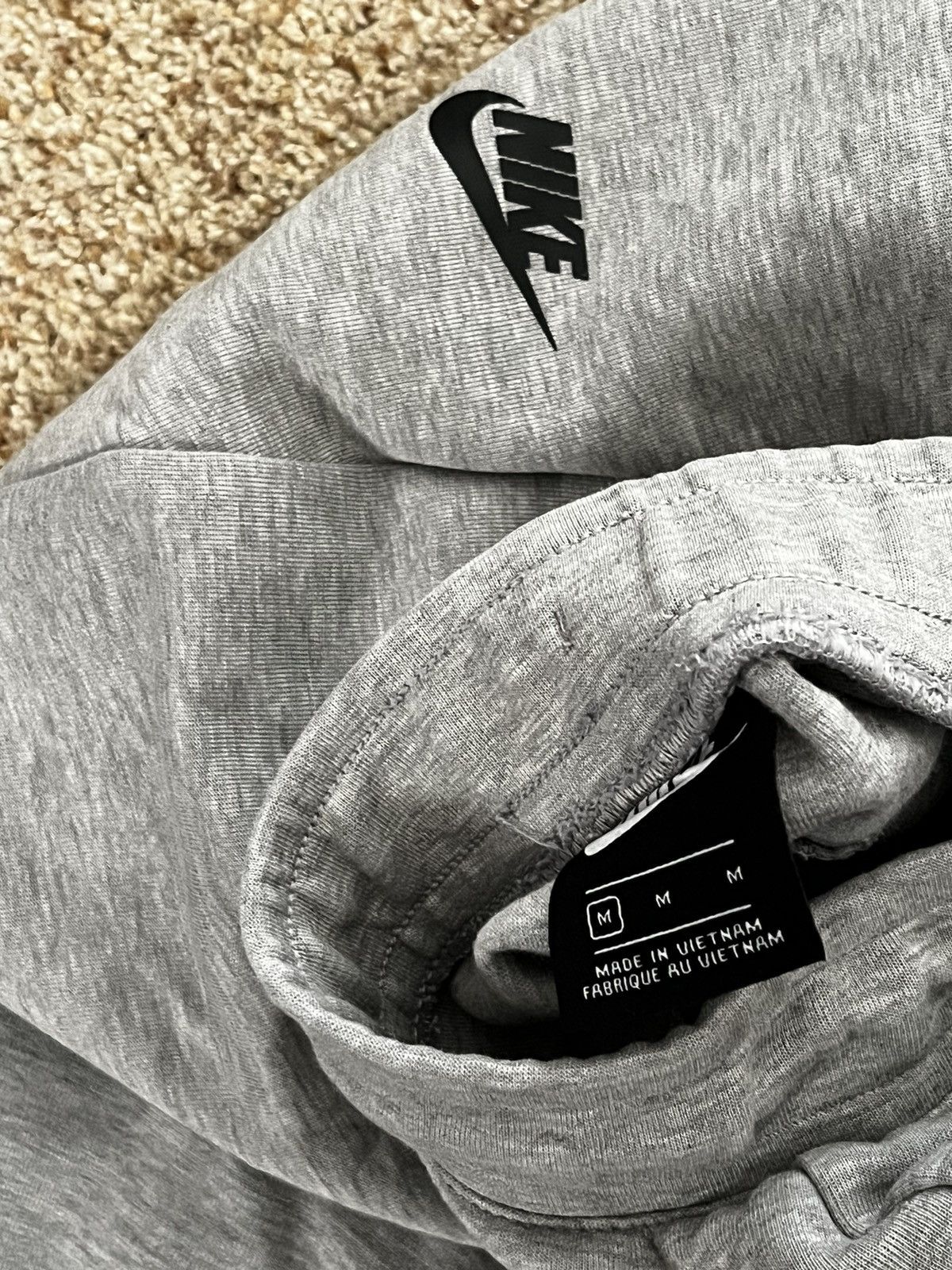 Vintage Nike Tech Sweatpants Size US 30 / EU 46 - 3 Thumbnail