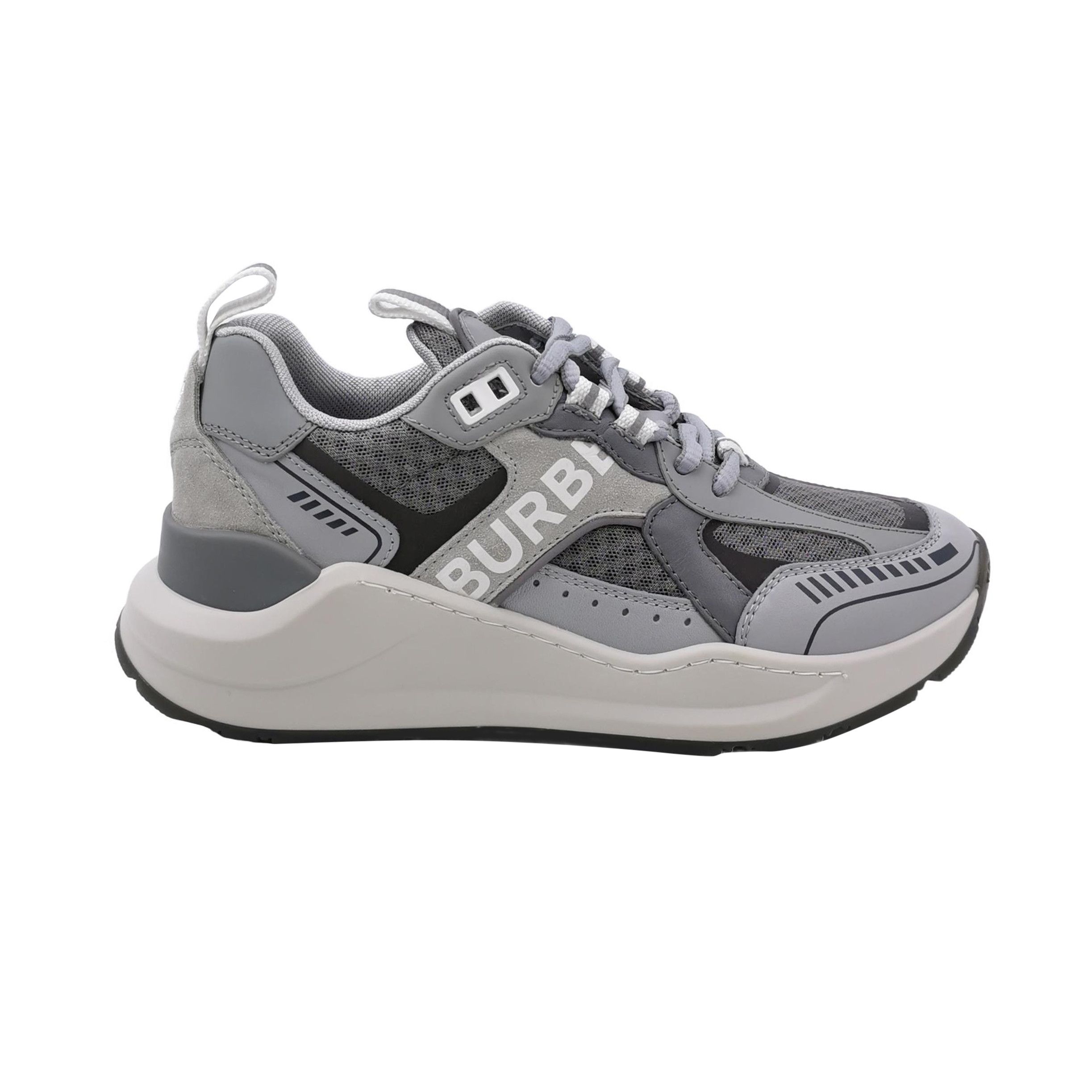 Burberry Burberry Women 6 Lowtop Sneakers Size US 6 / IT 36 - 1 Thumbnail