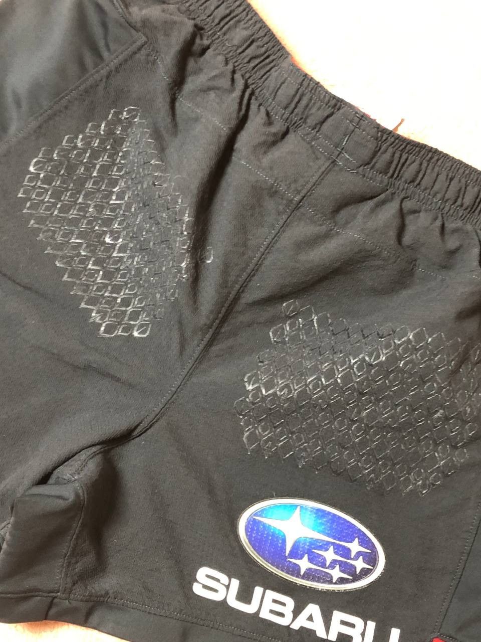 Under Armour × Vintage Welsh rugby WRU Wales national team under armour shorts Size US 32 / EU 48 - 13 Thumbnail