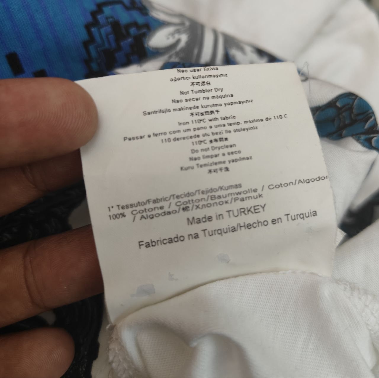 Versace Versace Jeans Art Printed T Size S / US 4 / IT 40 - 3 Thumbnail