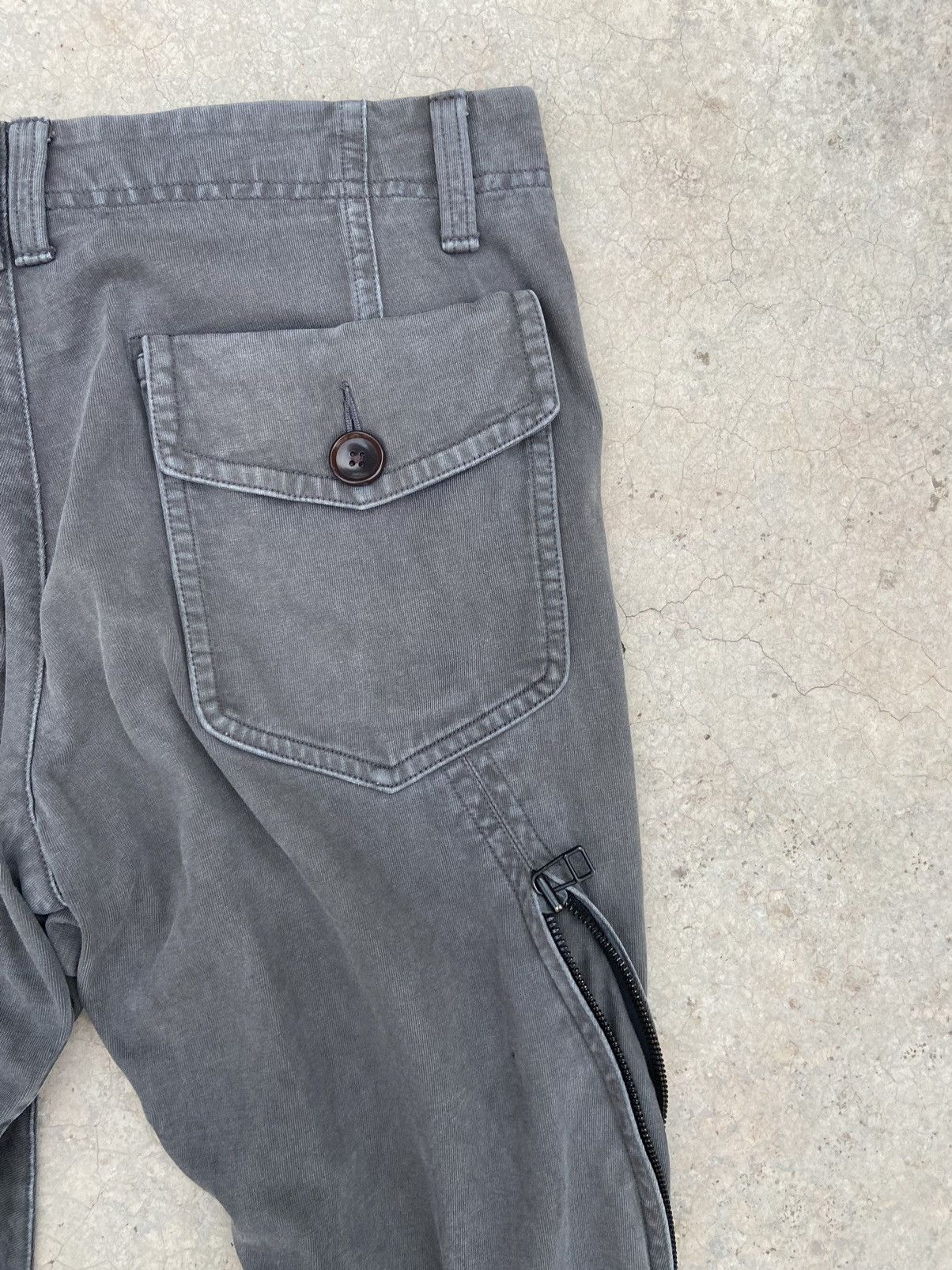 Beauty Beast HALB pants zipper pants Size US 34 / EU 50 - 10 Thumbnail