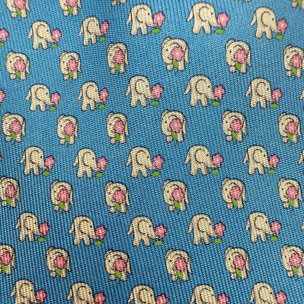 Salvatore Ferragamo Salvatore Ferragamo Silk Tie, Blue, Made in Italy, Like New Size ONE SIZE - 3 Thumbnail