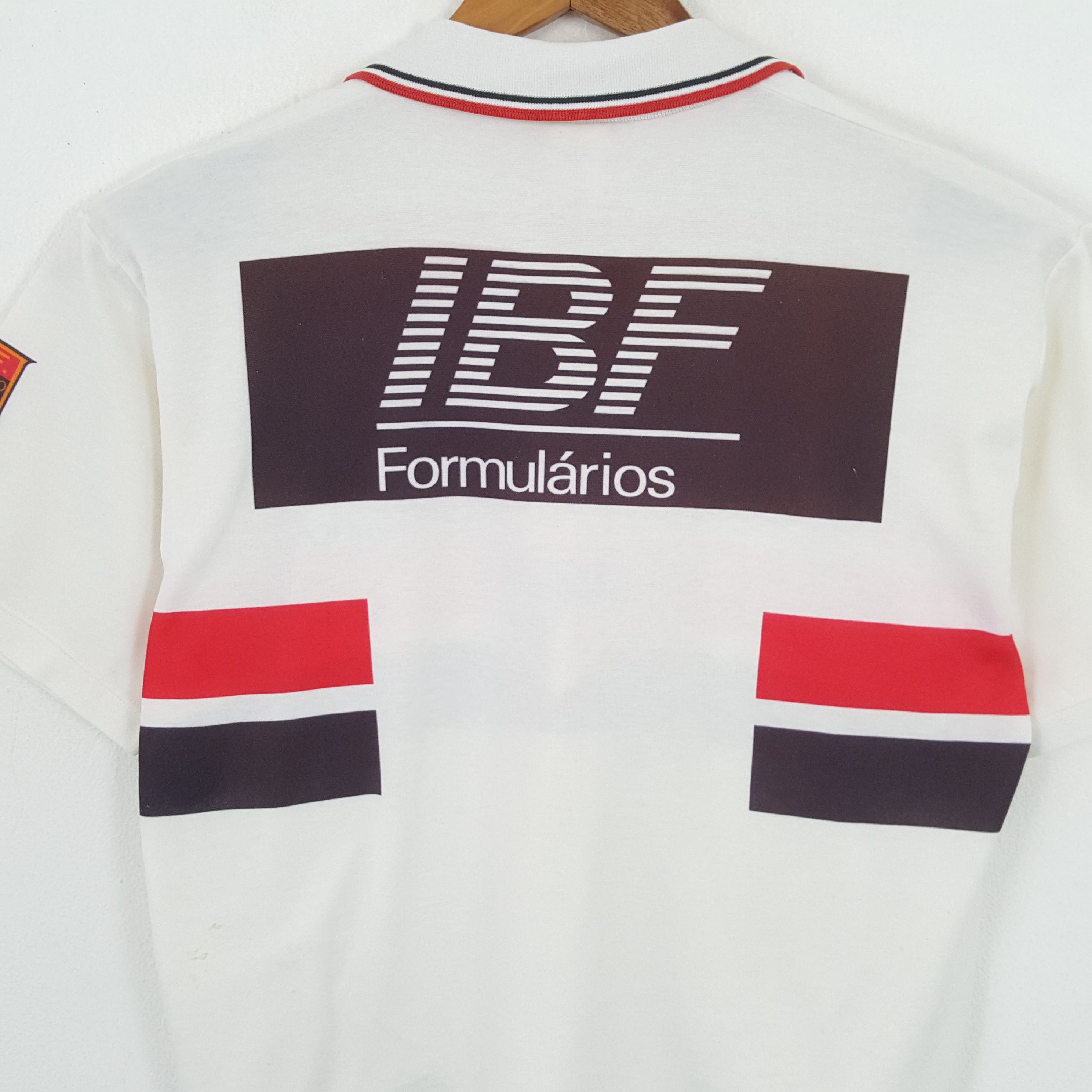 Vintage Vintage SAO PAULO Brazilian Soccer Club Jerseys Size US L / EU 52-54 / 3 - 4 Thumbnail