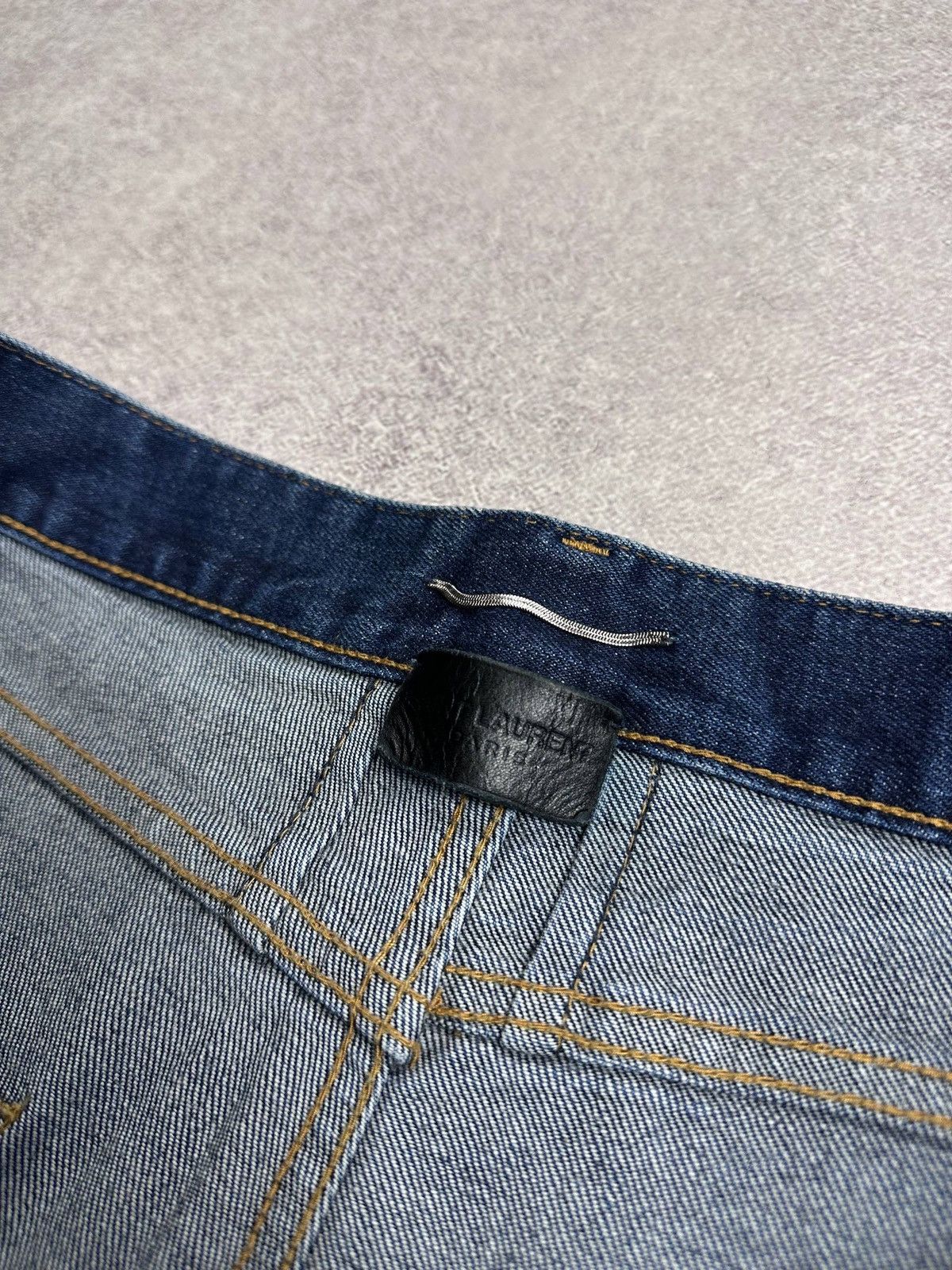 Saint Laurent Paris Vintage YSL Saint Laurent Blue Denim Shorts Rare 31 Size US 31 - 5 Thumbnail