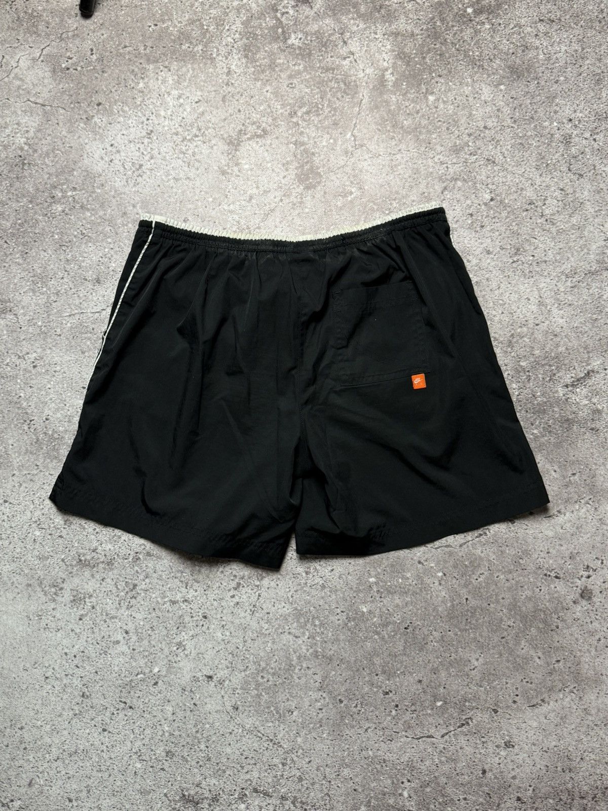 Nike Vintage Nike Nylon Shorts 90s Y2K Size US 32 / EU 48 - 3 Thumbnail