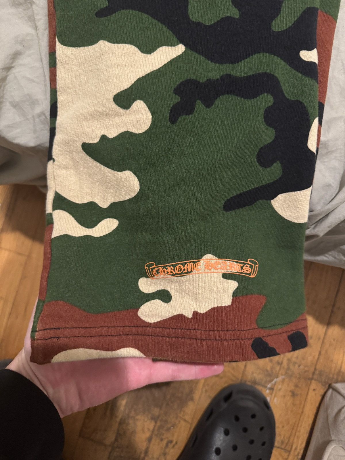 Chrome Hearts × Matty Boy Chrome Hearts Matty Boy Camo Sweatpants Size US 30 / EU 46 - 10 Thumbnail