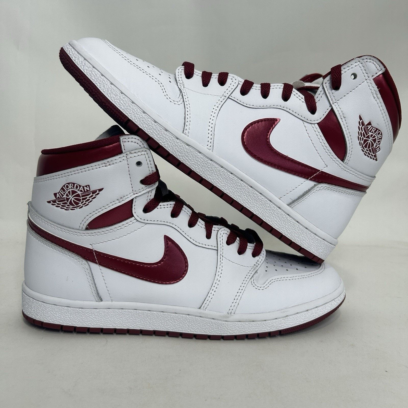 Nike Air Jordan 1 Retro High '85 OG “Metallic Burgundy”
