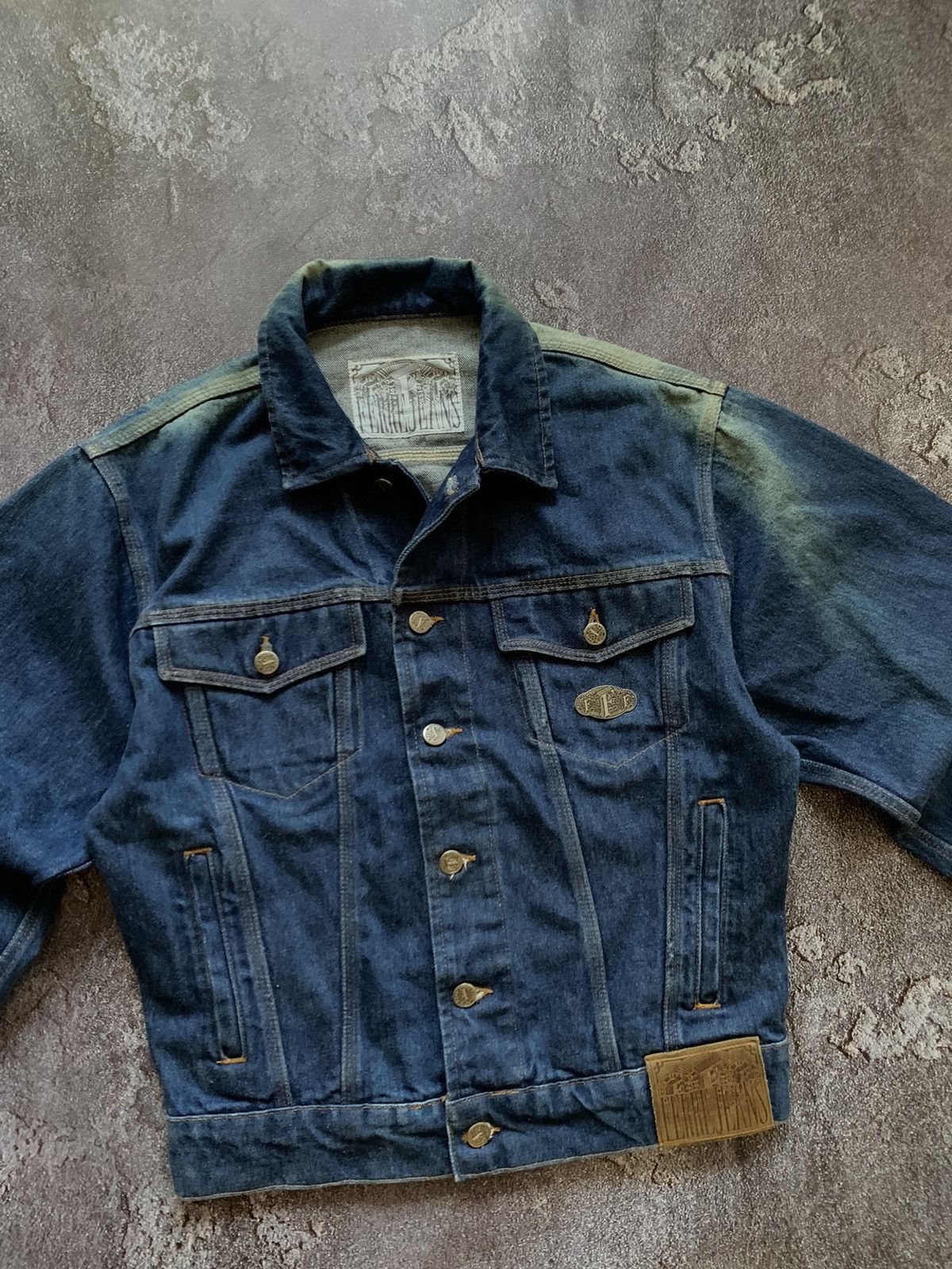 Gianfranco Ferre Gianfranco Ferre Denim Jacket / Avant Garde Leather Patch Size US S / EU 44-46 / 1 - 6 Thumbnail