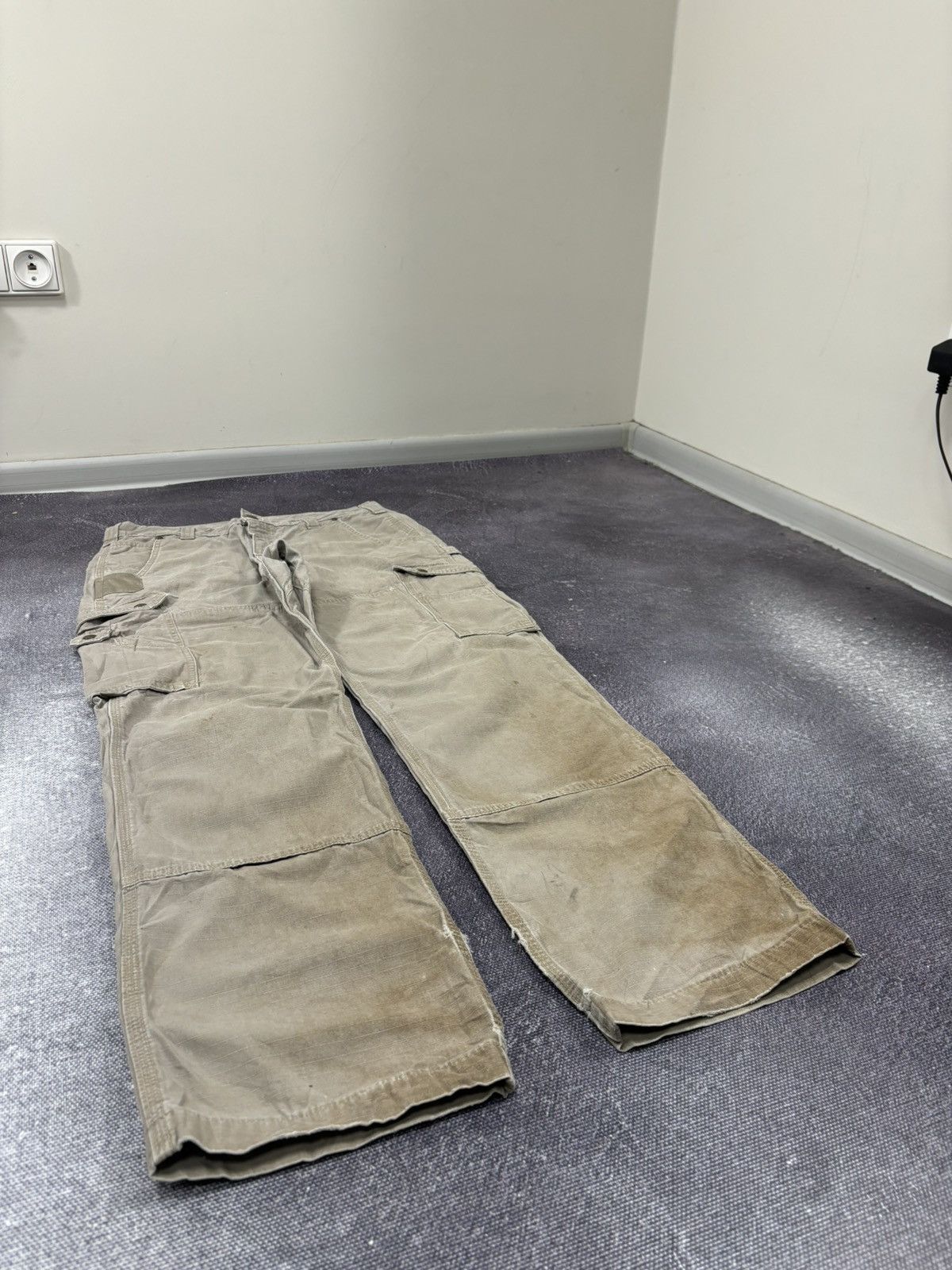 Carhartt Vintage Carhartt Y2K Relaxed Fit Work Hype Baggy Cargo Pants Size US 34 / EU 50 - 10 Thumbnail