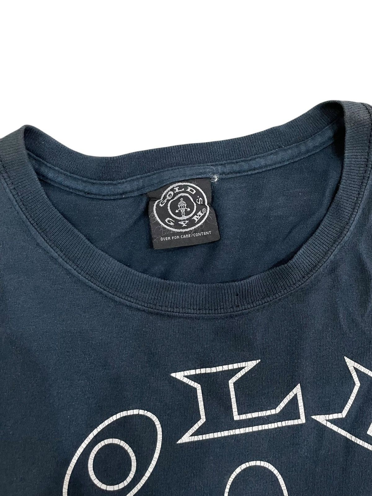 Vintage 90s Sun Faded Thrashed GOLD’S GYM Tshirt Size US L / EU 52-54 / 3 - 3 Thumbnail