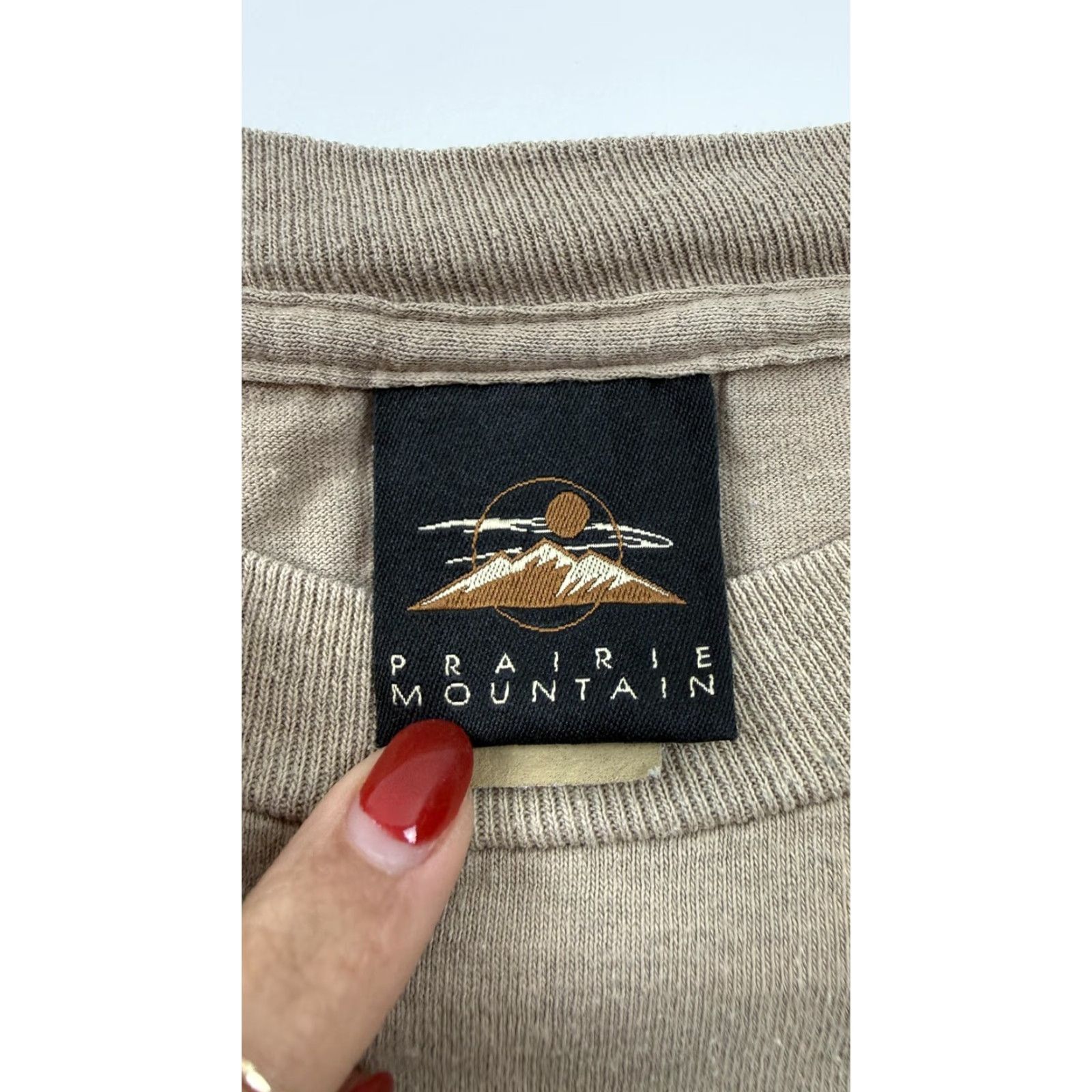 Vintage VINTAGE Prairie Mountain Zion Canyon Shirt Mens Large Beige Horse Tee Made USA Size US L / EU 52-54 / 3 - 5 Thumbnail