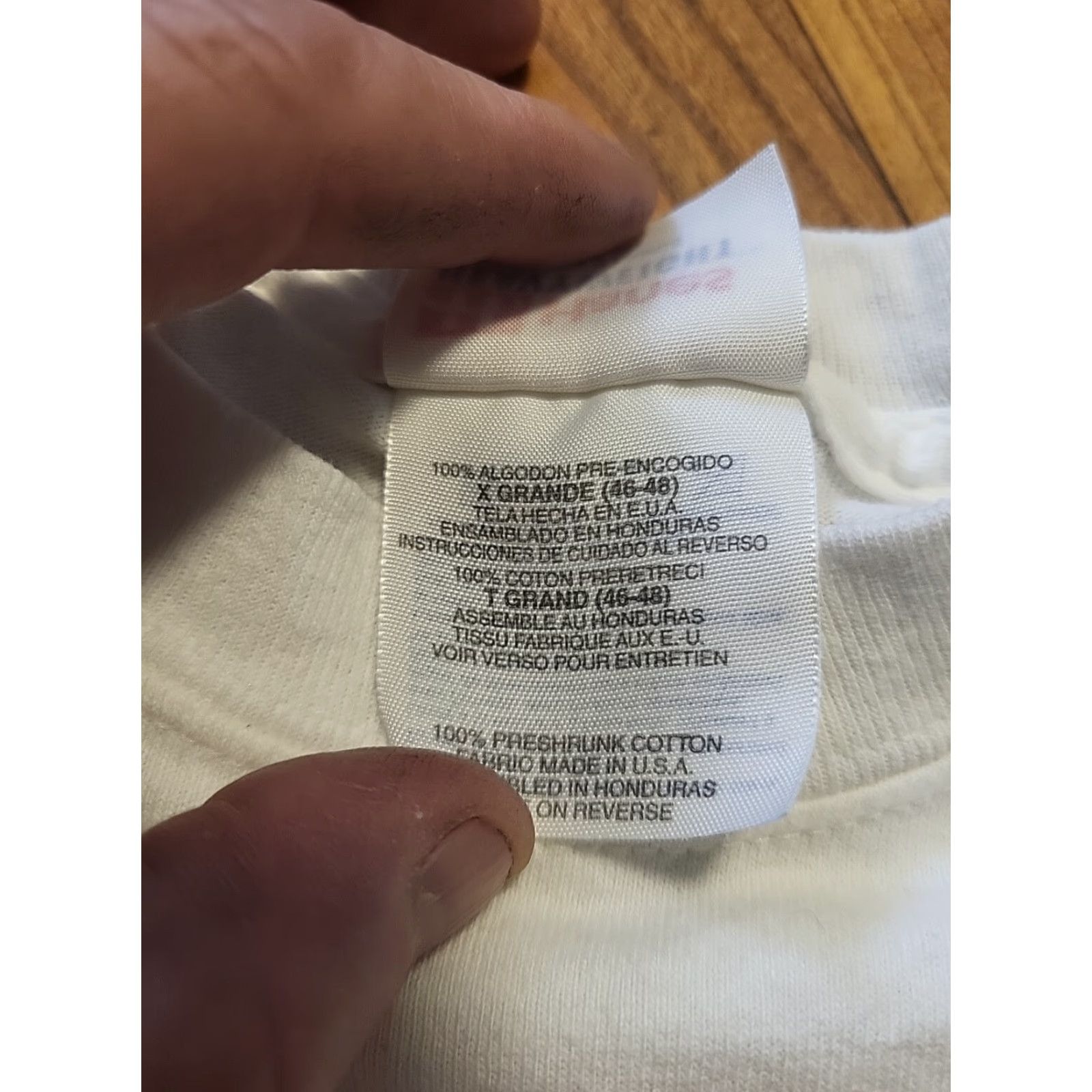 Hanes VINTAGE Hanes T shirt Rock n Roll XL White 2000s Men Graphic Tee Crew Neck Short Sleeve Vinyl Frank Lloyd Wright Size US XL / EU 56 / 4 - 5 Thumbnail