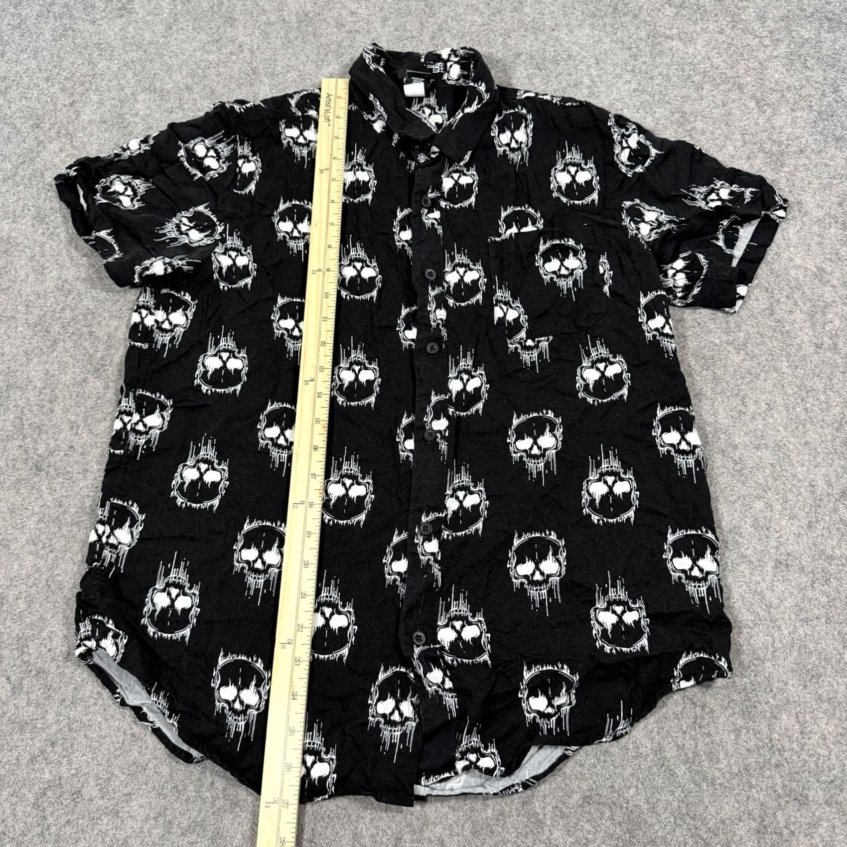 Vintage Social Collision Skull Print Button-Up Short Sleeve Shirt Mens M Black Size US M / EU 48-50 / 2 - 7 Thumbnail
