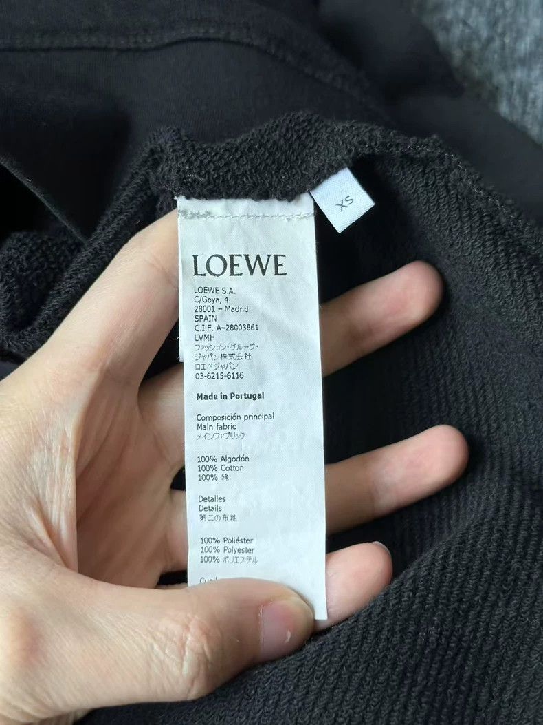 Loewe LOEWE Black embroidered sweater Size XS / US 0-2 / IT 36-38 - 4 Thumbnail