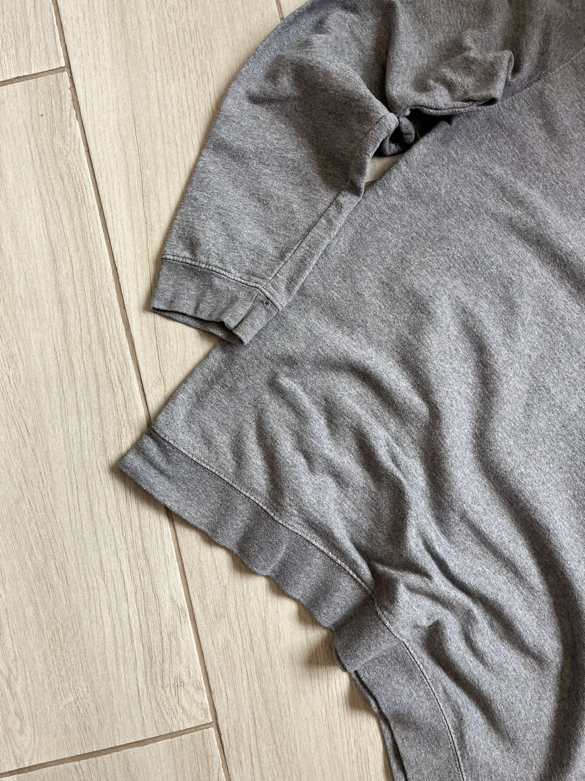 Huf HUF sweatshirt blank grey minimalistic Size US L / EU 52-54 / 3 - 8 Thumbnail