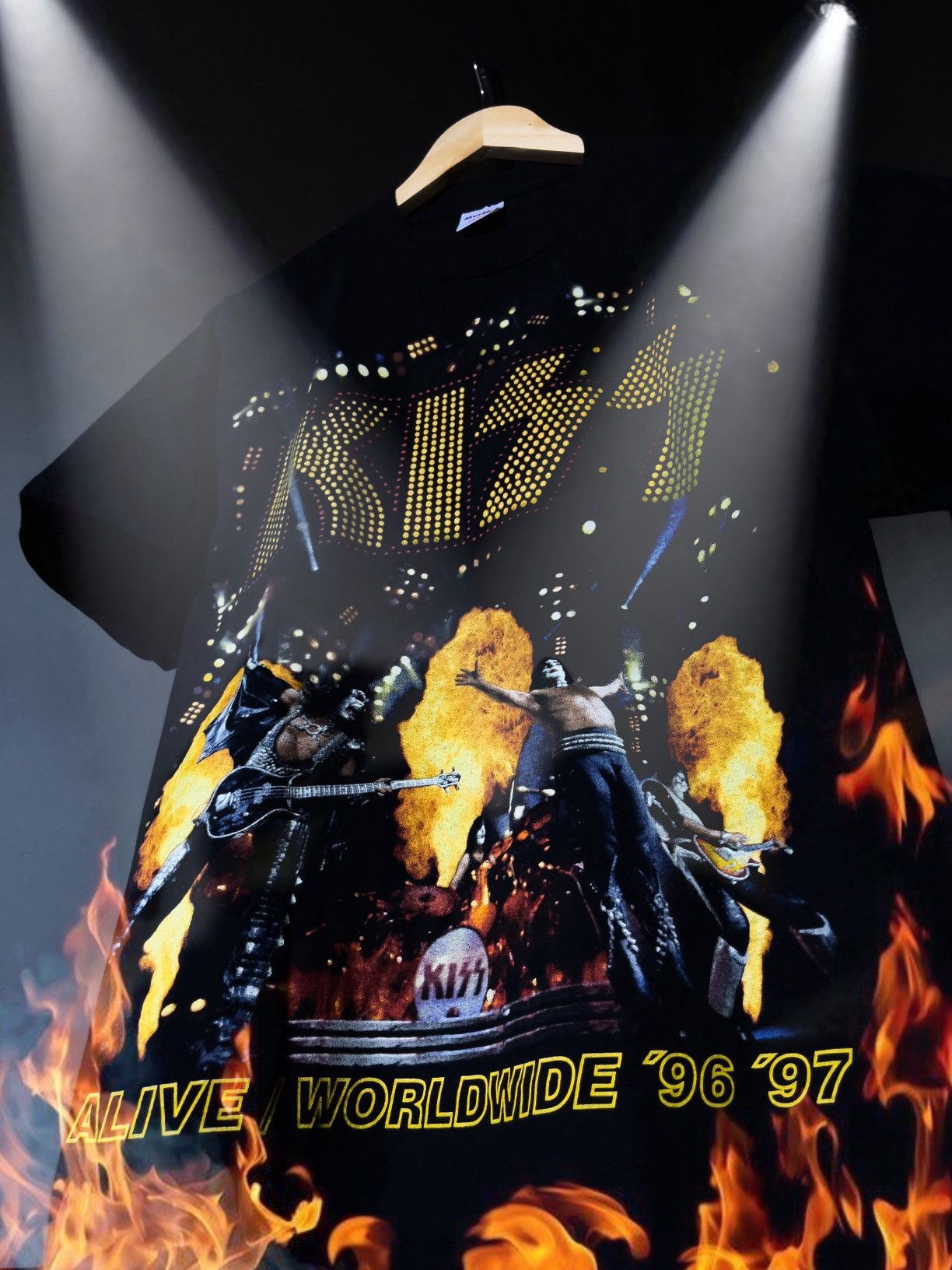 KISS 90’s Vintage KISS Alive 1996 1997 Tour Merch T-Shirt Size US L / EU 52-54 / 3 - 1 Thumbnail