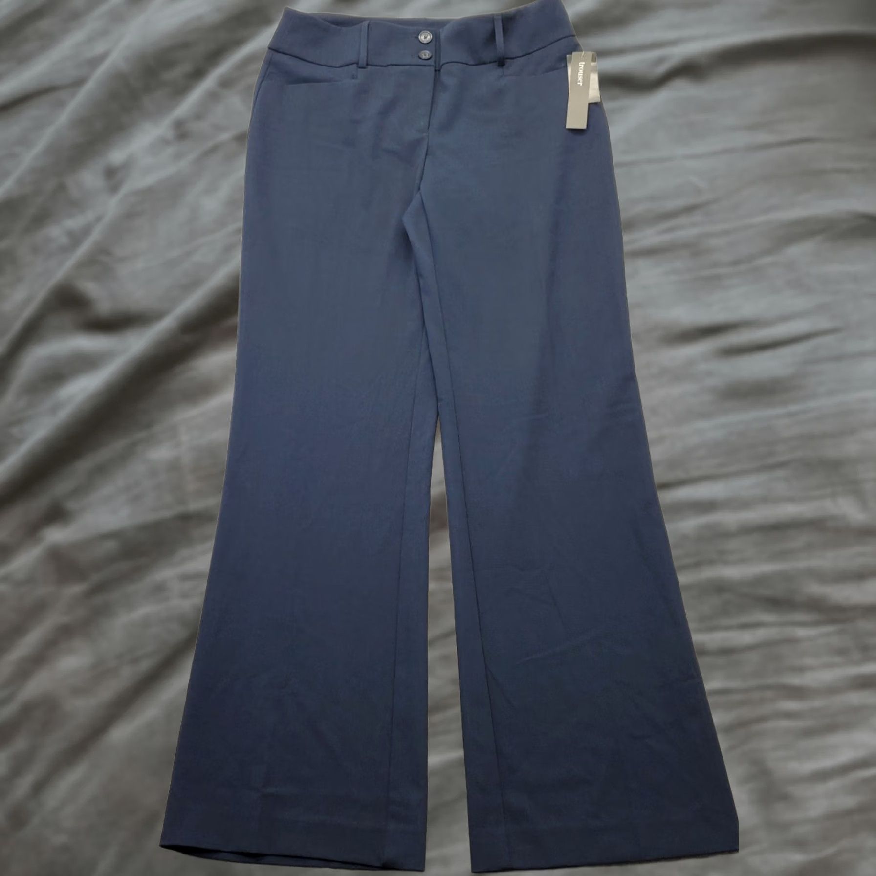 Alfani Alfani Navy Flat Front Trouser Pants Women 6 Button Fly Flared Leg 31" Inseam 2 Button Fly Size 28" / US 6 / IT 42 - 1 Thumbnail