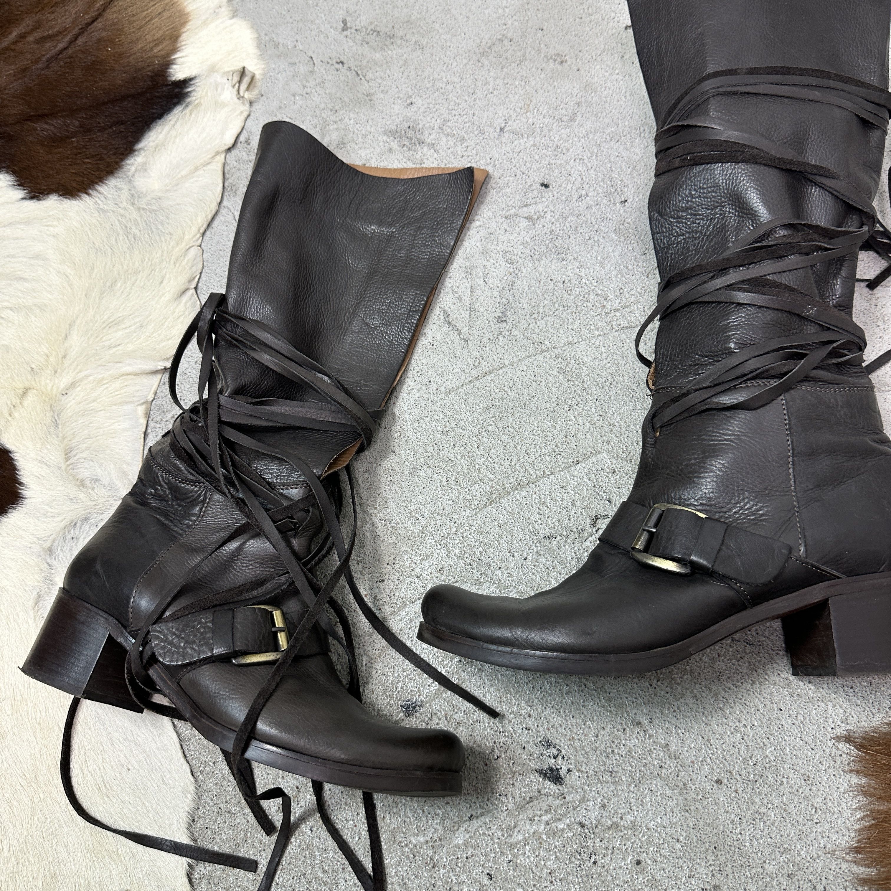 Vintage Vintage Avant Garde Bondage Tassels Harness Boots Y2K Size US 7 / IT 37 - 12 Thumbnail