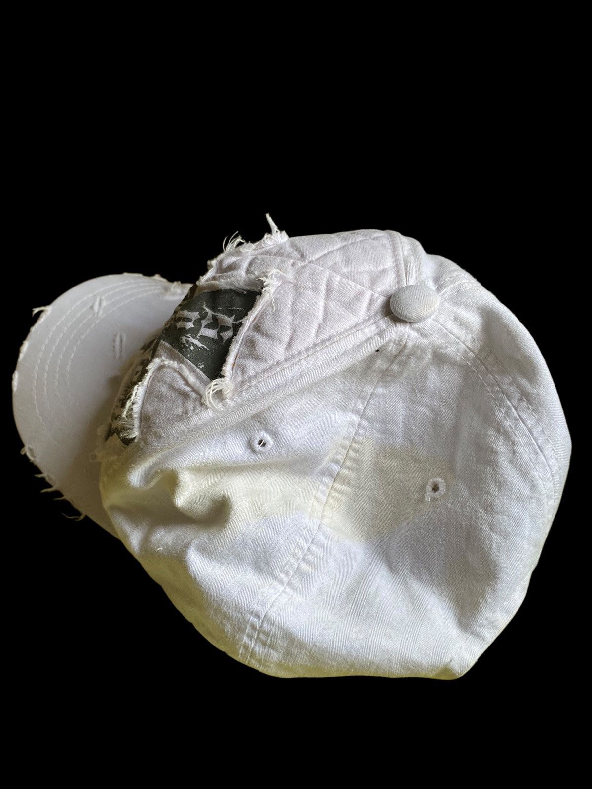 If Six Was Nine × Le Grande Bleu (L.G.B.) Punk style distressed hat Size ONE SIZE - 4 Thumbnail