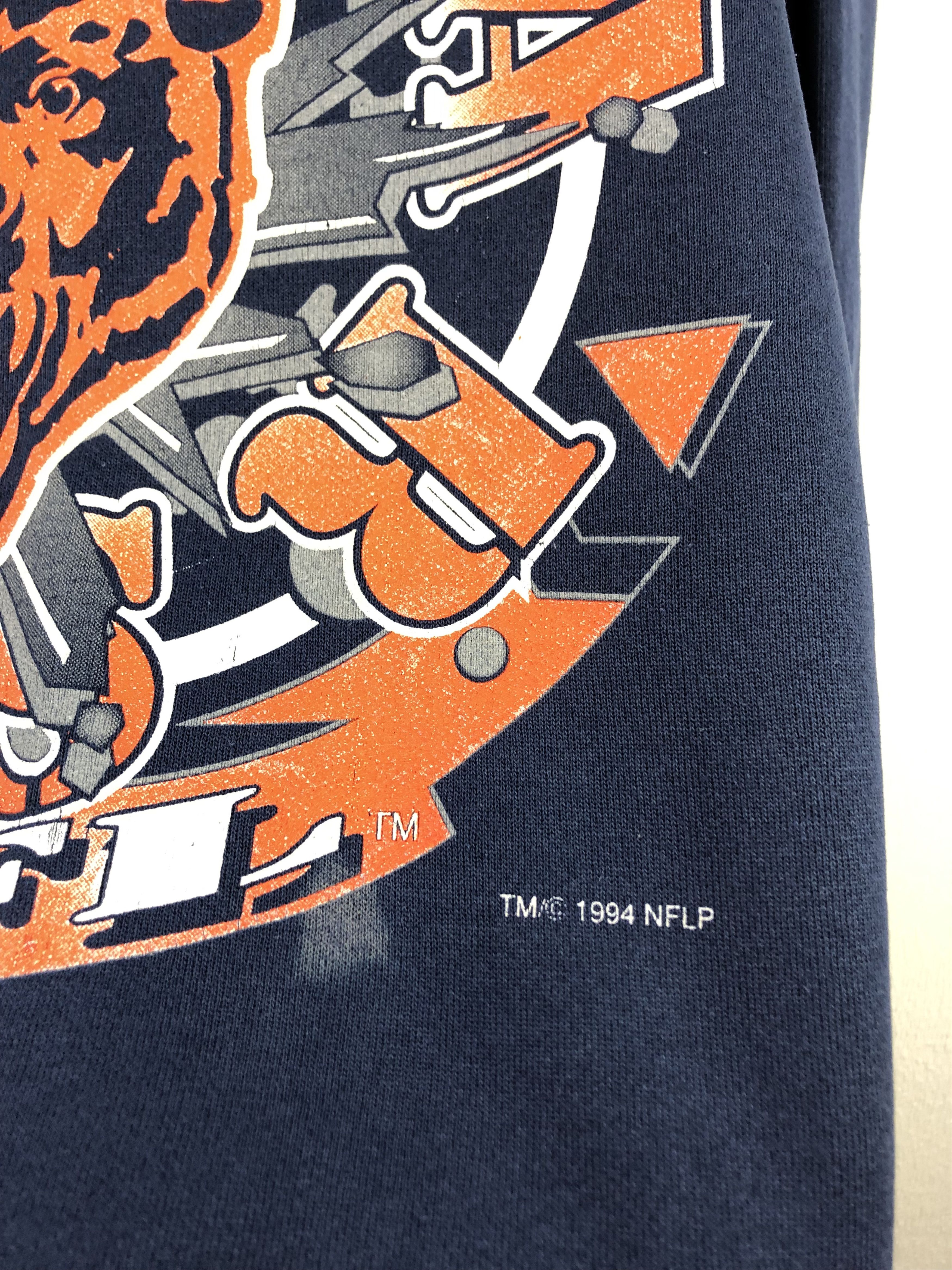 Vintage Vintage 90s Chicago Bears Graphic Crewneck Sweatshirt Rare Size US XL / EU 56 / 4 - 6 Thumbnail