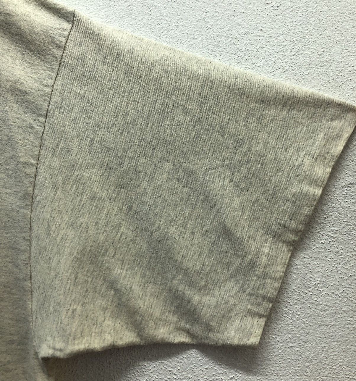 Vintage Vintage Alore There's One In Every Crowd Made In Usa T-Shirt Size US XL / EU 56 / 4 - 6 Thumbnail