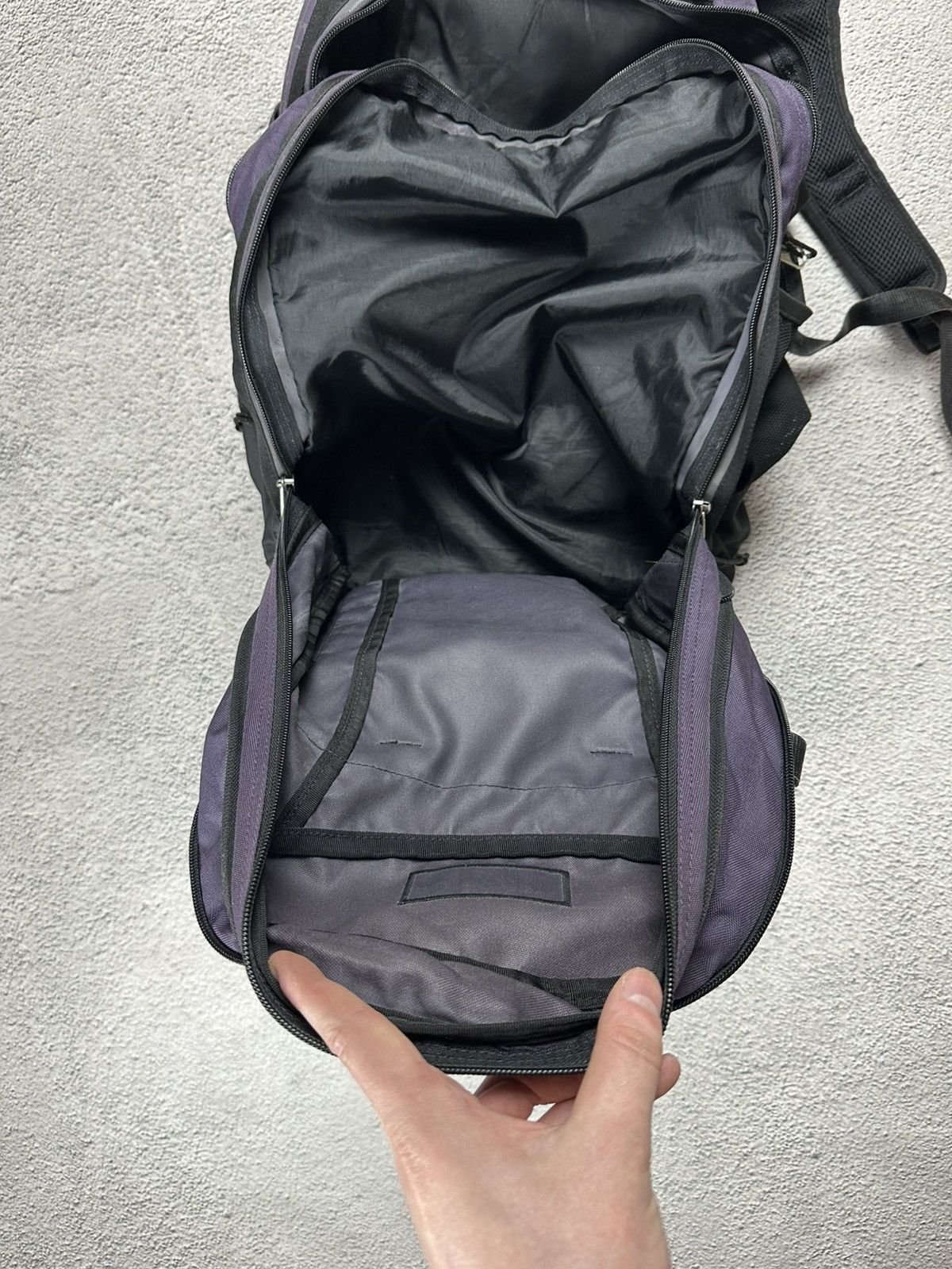 Eastpak Eastpak Large Multi Compartment Rigid Backpack Hard Shell Size ONE SIZE - 12 Thumbnail