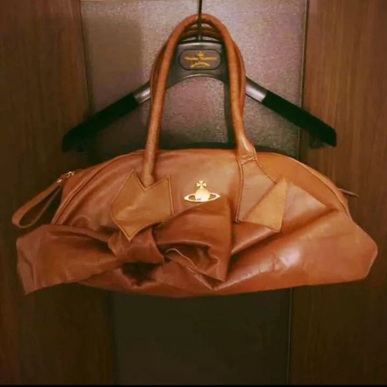 Vivienne Westwood Vivienne Westwood size os Mid-old butterfly knot handbag Size ONE SIZE - 1 Thumbnail
