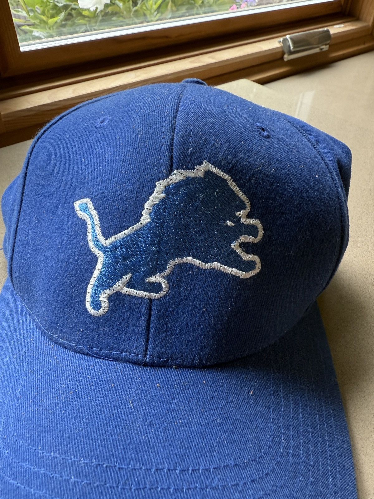 Logo 7 Vintage 90s Detroit Lions Logo 7 Strapback Hat Size ONE SIZE - 2 Thumbnail