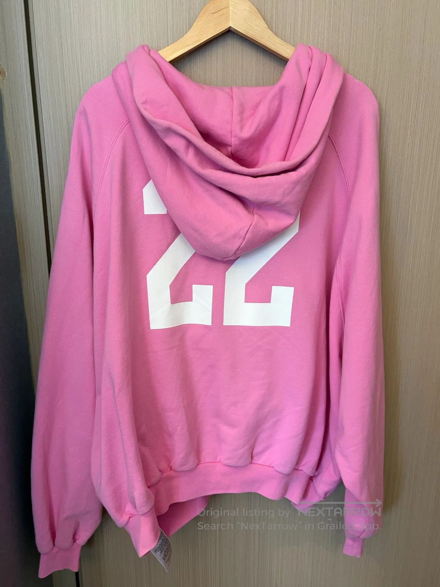 Balenciaga Balenciaga Pink Horse Logo Hooded Jacket. Size L / US 10 / IT 46 - 3 Thumbnail