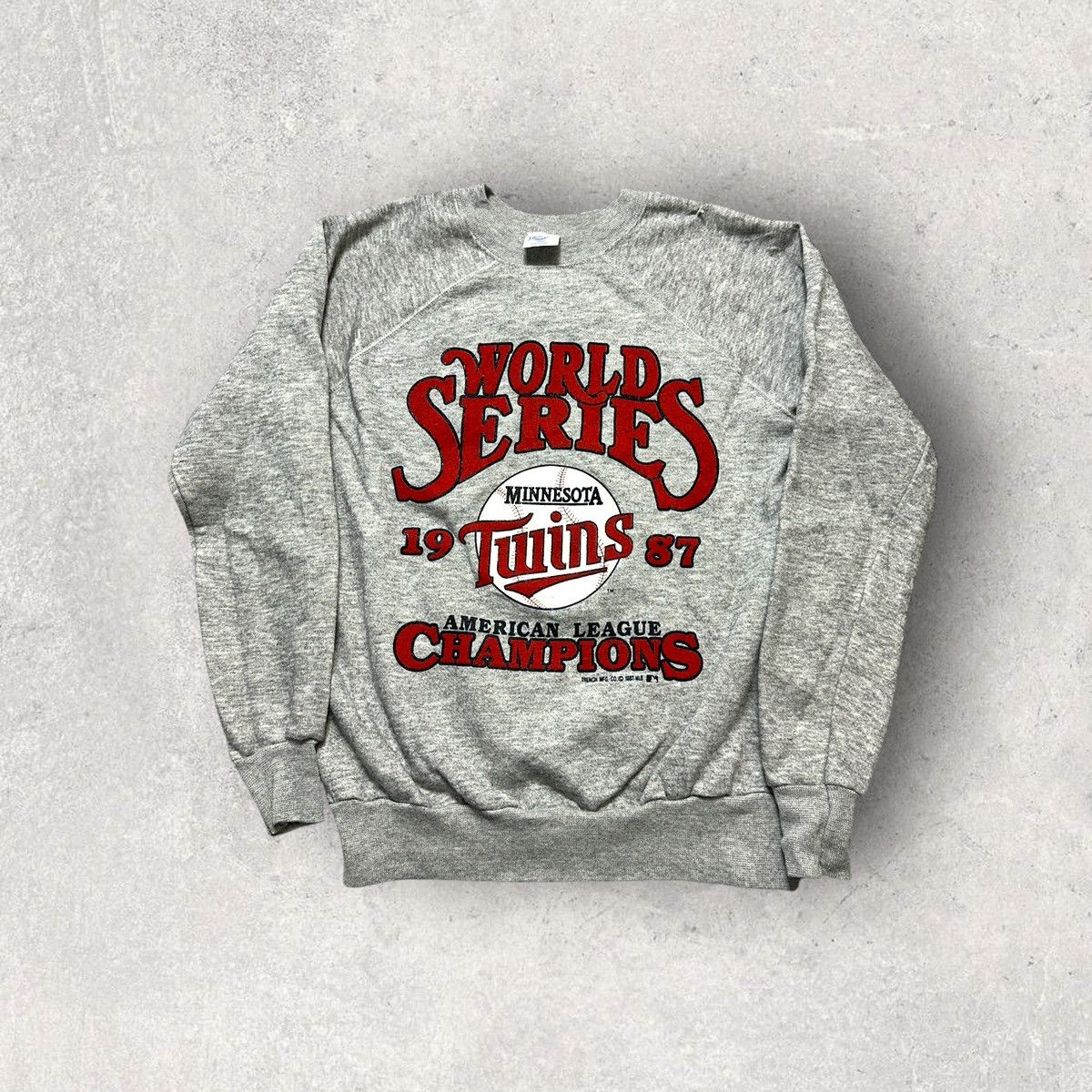 MLB Vintage Minnesota Twins sweatshirt Size US L / EU 52-54 / 3 - 1 Thumbnail