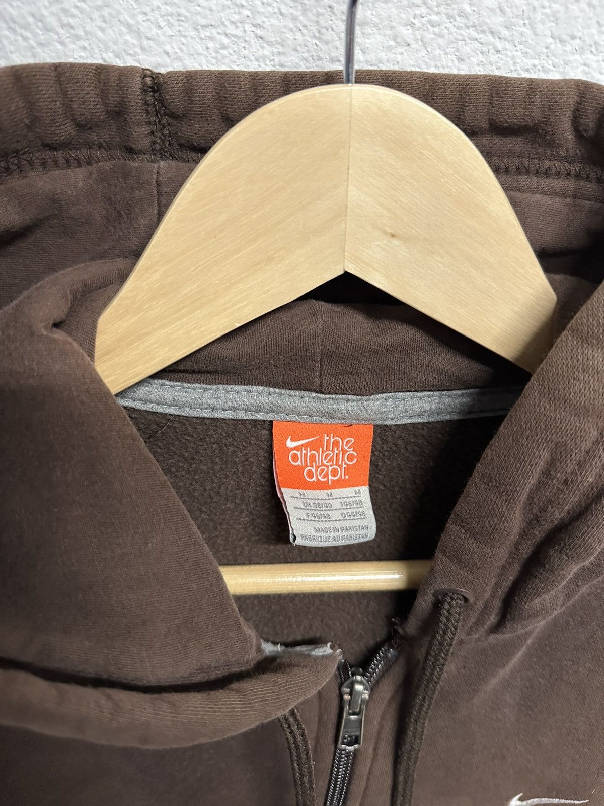 Nike Y2K Nike brown zip up hoodie Size US M / EU 48-50 / 2 - 3 Thumbnail