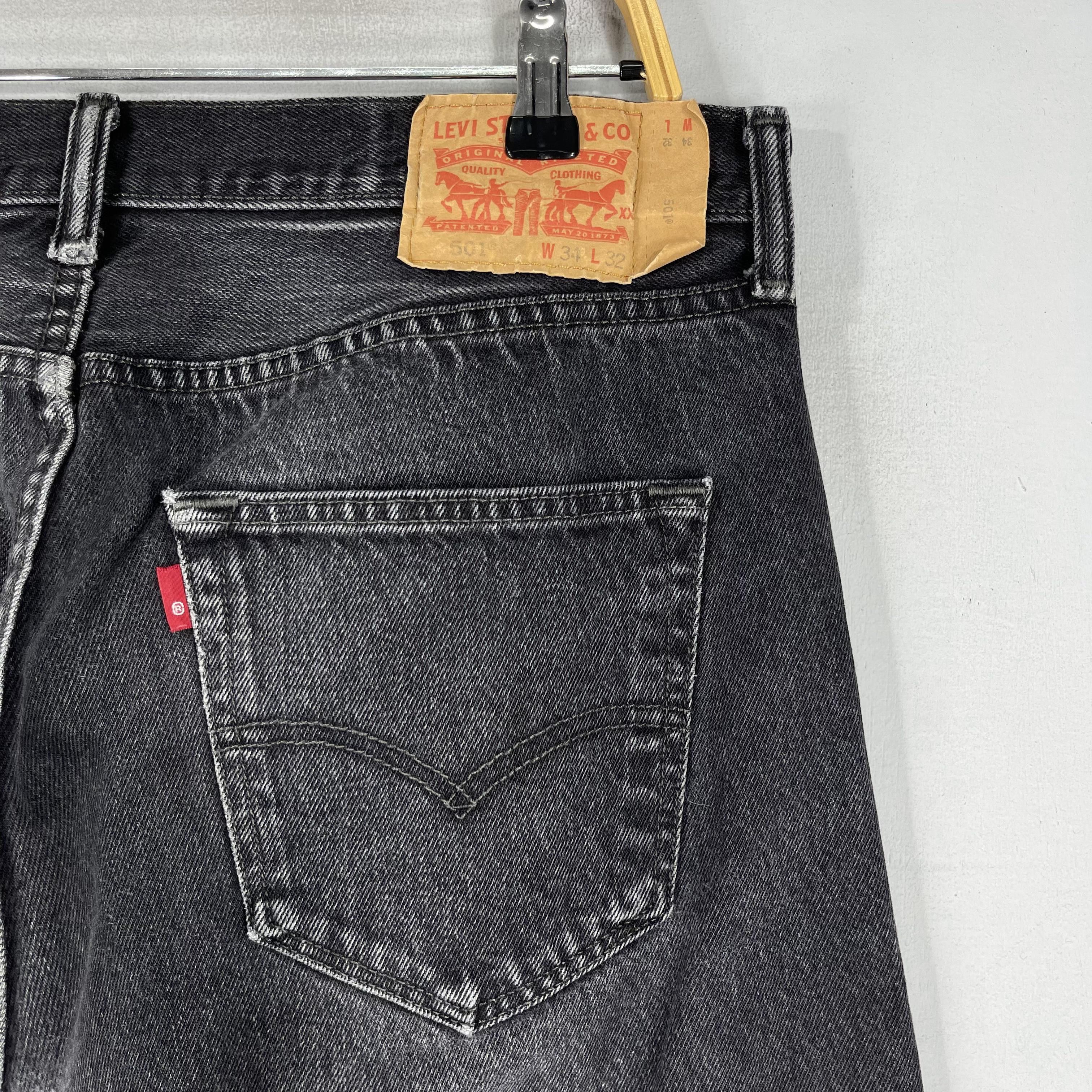Levi's × Vintage Vintage Distressed Levis 501 Button Fly Reinforced Jeans Size US 34 / EU 50 - 10 Thumbnail