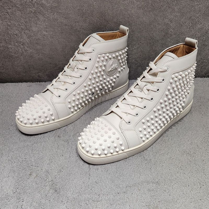 Louis Vuitton Louis Vuitton Stylish White High-Top Sneakers - Size US 11 / EU 44 - 1 Thumbnail