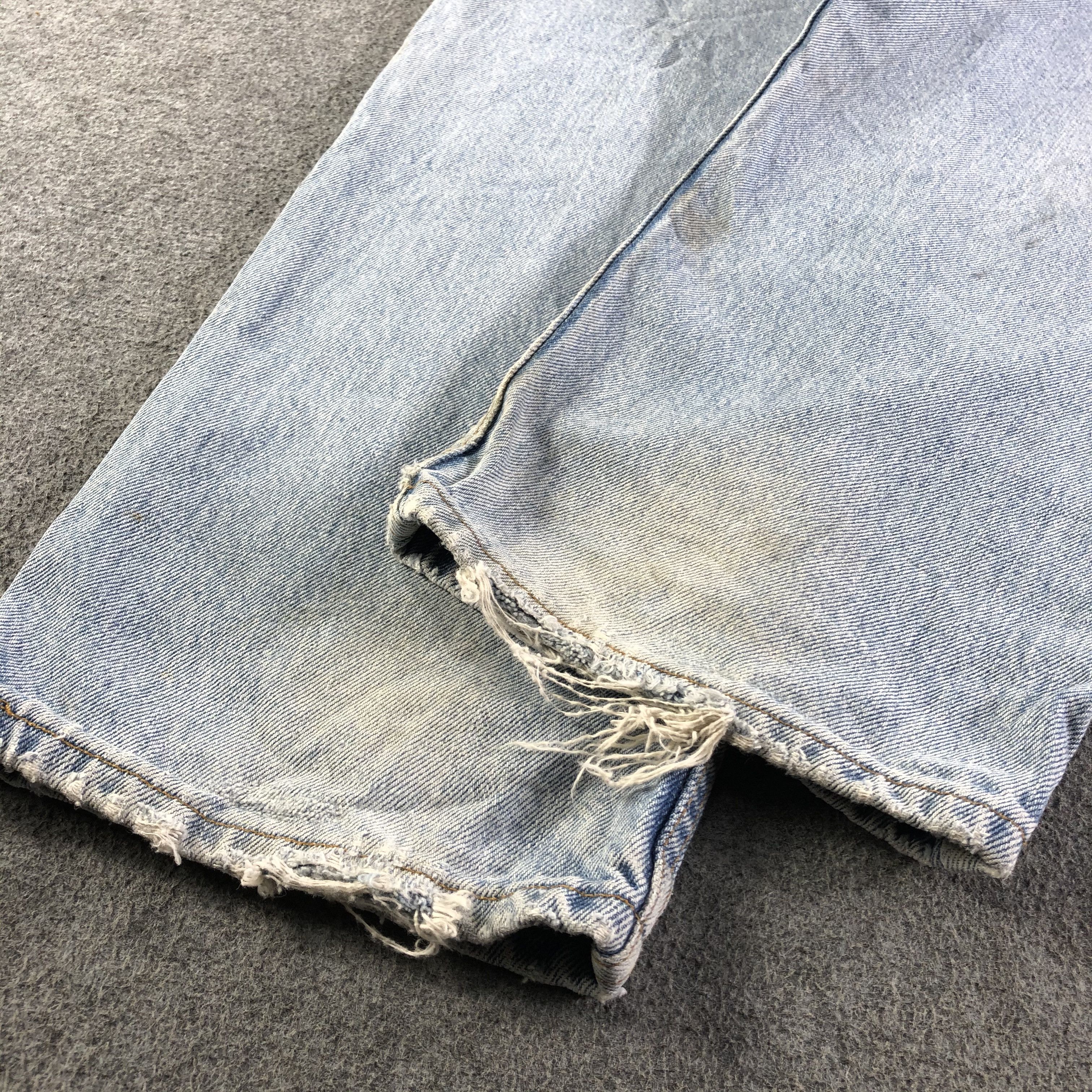 Levi's 90s Vintage Light Wash Levis 550 Jeans-J4515 Size US 37 - 6 Thumbnail