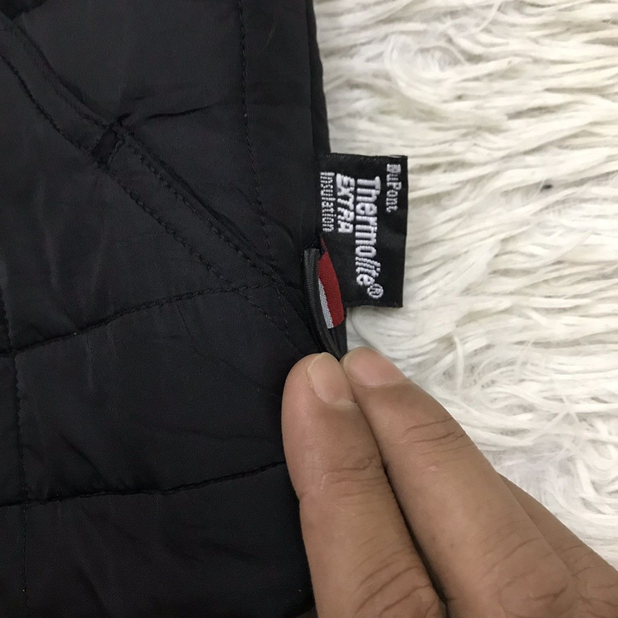 Vintage VINTAGE T&C SURF DESIGN DOWN JACKET Size US M / EU 48-50 / 2 - 11 Thumbnail