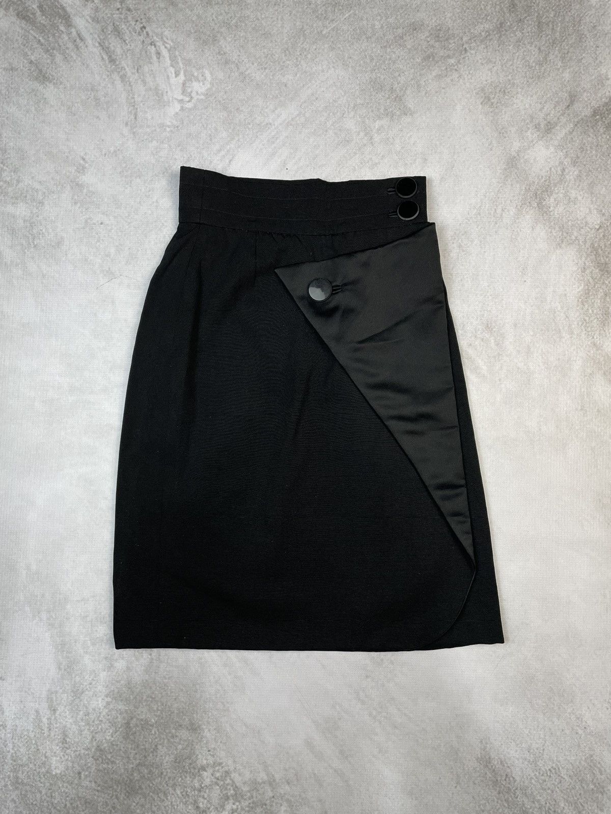Yves Saint Laurent Fall 1988 Saint Laurent Rive Gauche 'Le Smoking' Skirt Size 23" - 3 Thumbnail