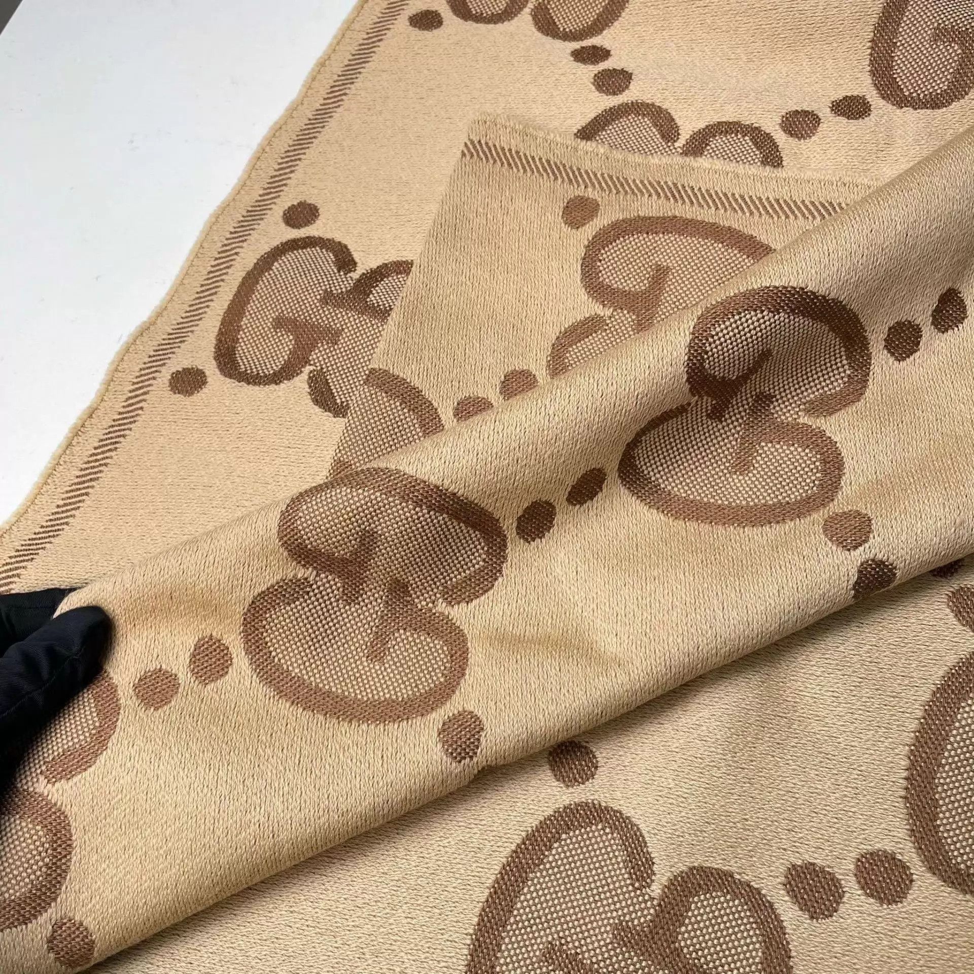 Gucci Gucci double-faced wool GG monogram scarf brown new w/tag Size ONE SIZE - 9 Thumbnail