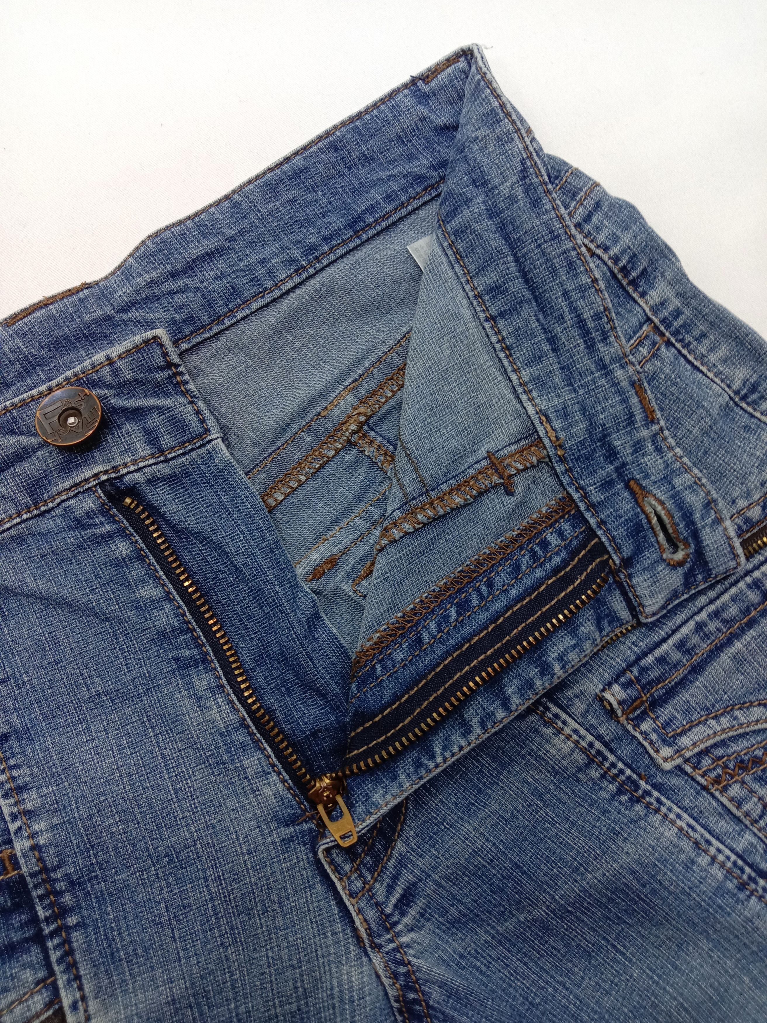 Japanese Brand Vintage Japanese Bush Flare Jeans Bell Bottom Denim Size 28" / US 6 / IT 42 - 9 Thumbnail