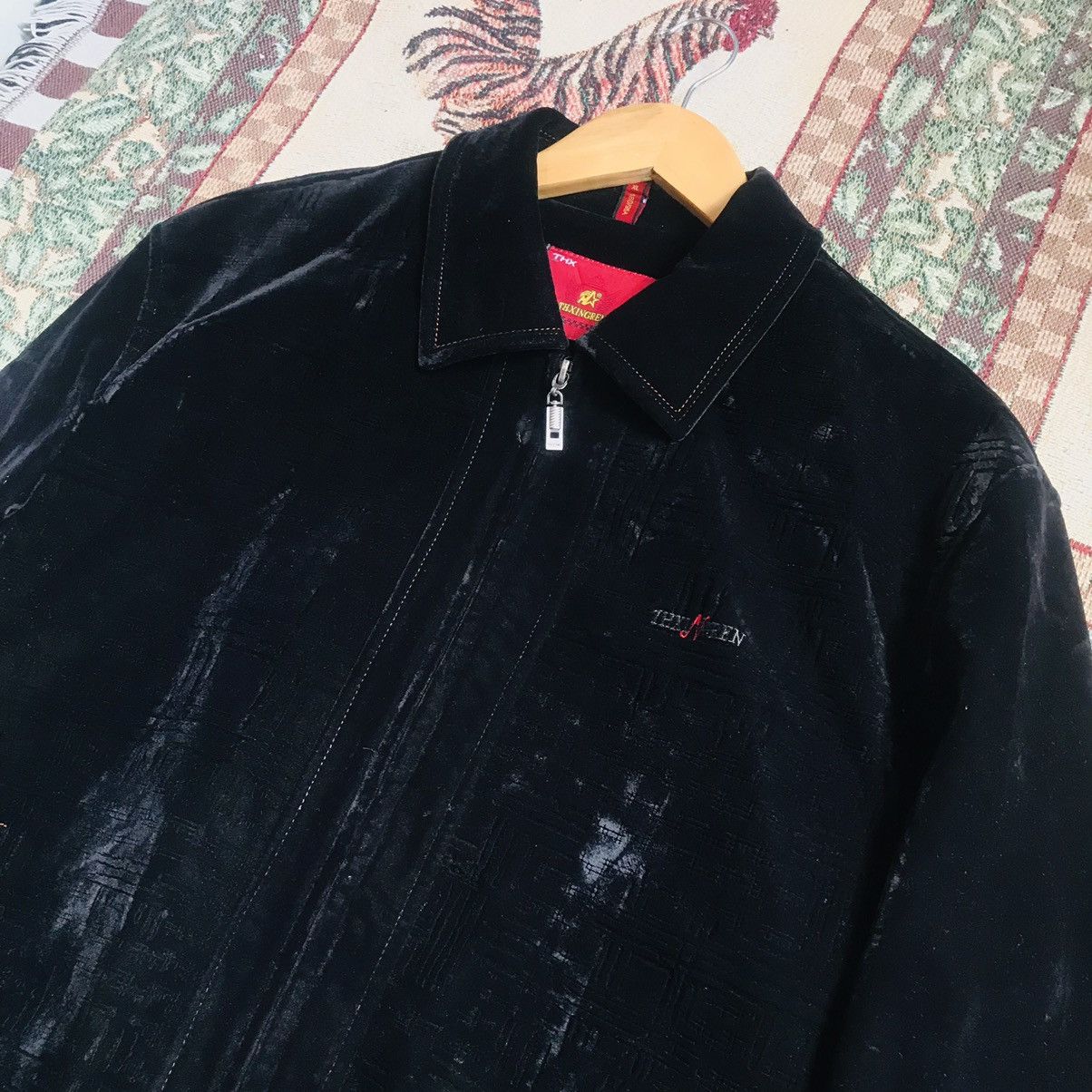Seditionaries × Vintage Chinese Velour Handmade Coach Jacket Size US XL / EU 56 / 4 - 2 Thumbnail