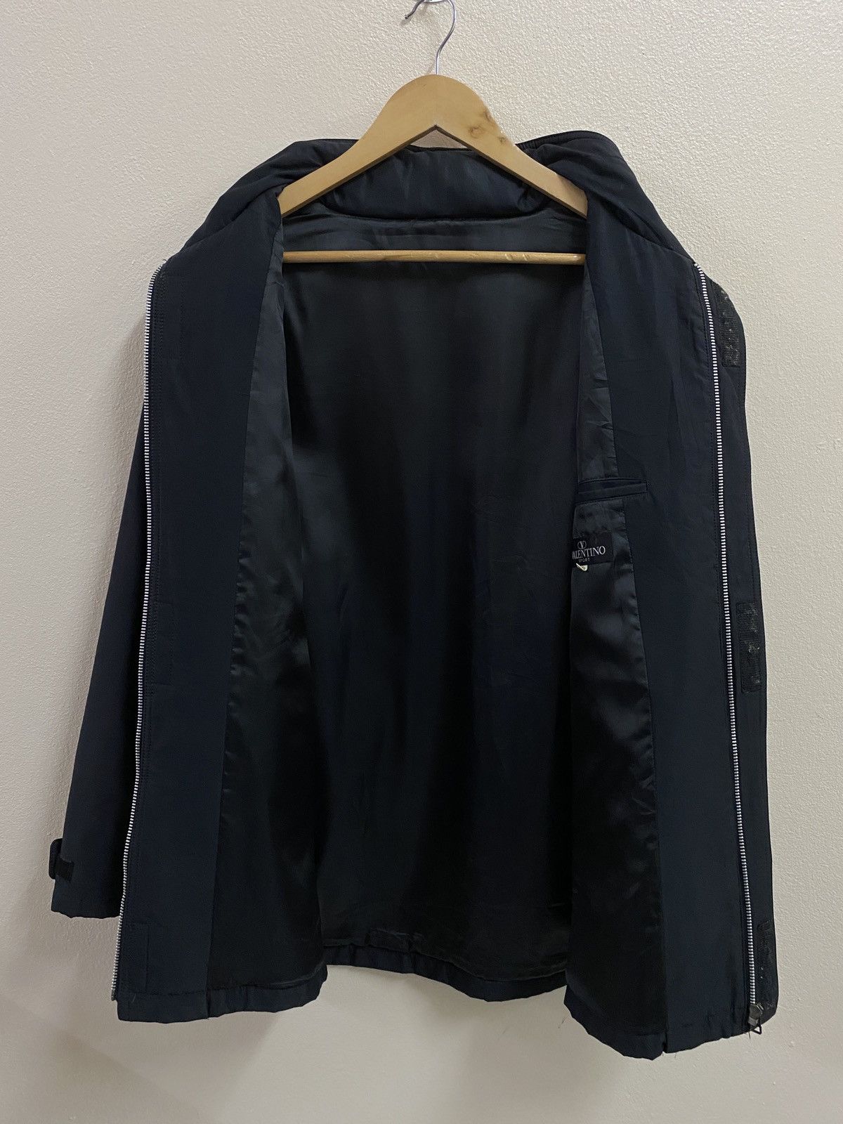 Valentino VINTAGE Valentino Sport Archival Hooded Jacket Black Size US L / EU 52-54 / 3 - 3 Thumbnail