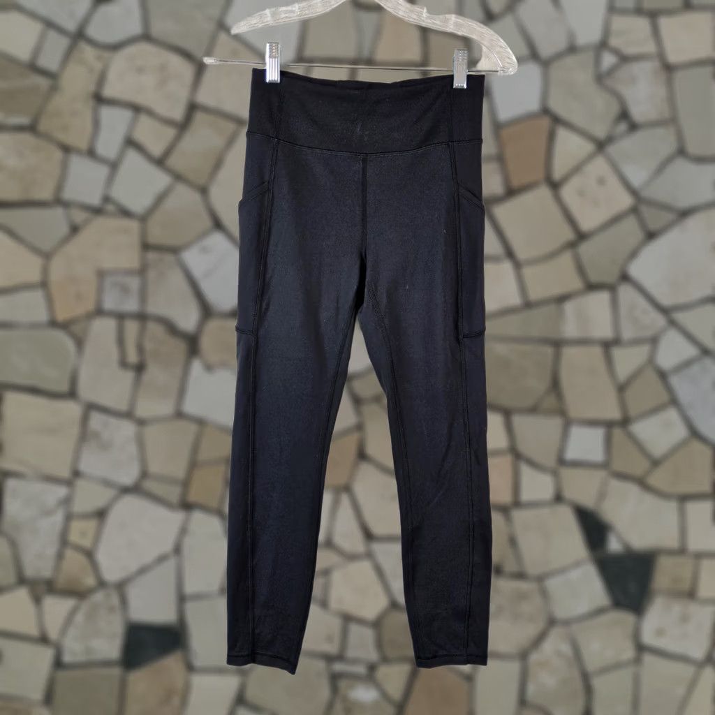 Lululemon Lululemon Invigorate High-Rise Tight Athletic Leggings Size 6 Black Womens Workout Leggings 26in Inseam Comfort Compression Easy Care Athleisure Size 28" / US 6 / IT 42 - 1 Thumbnail